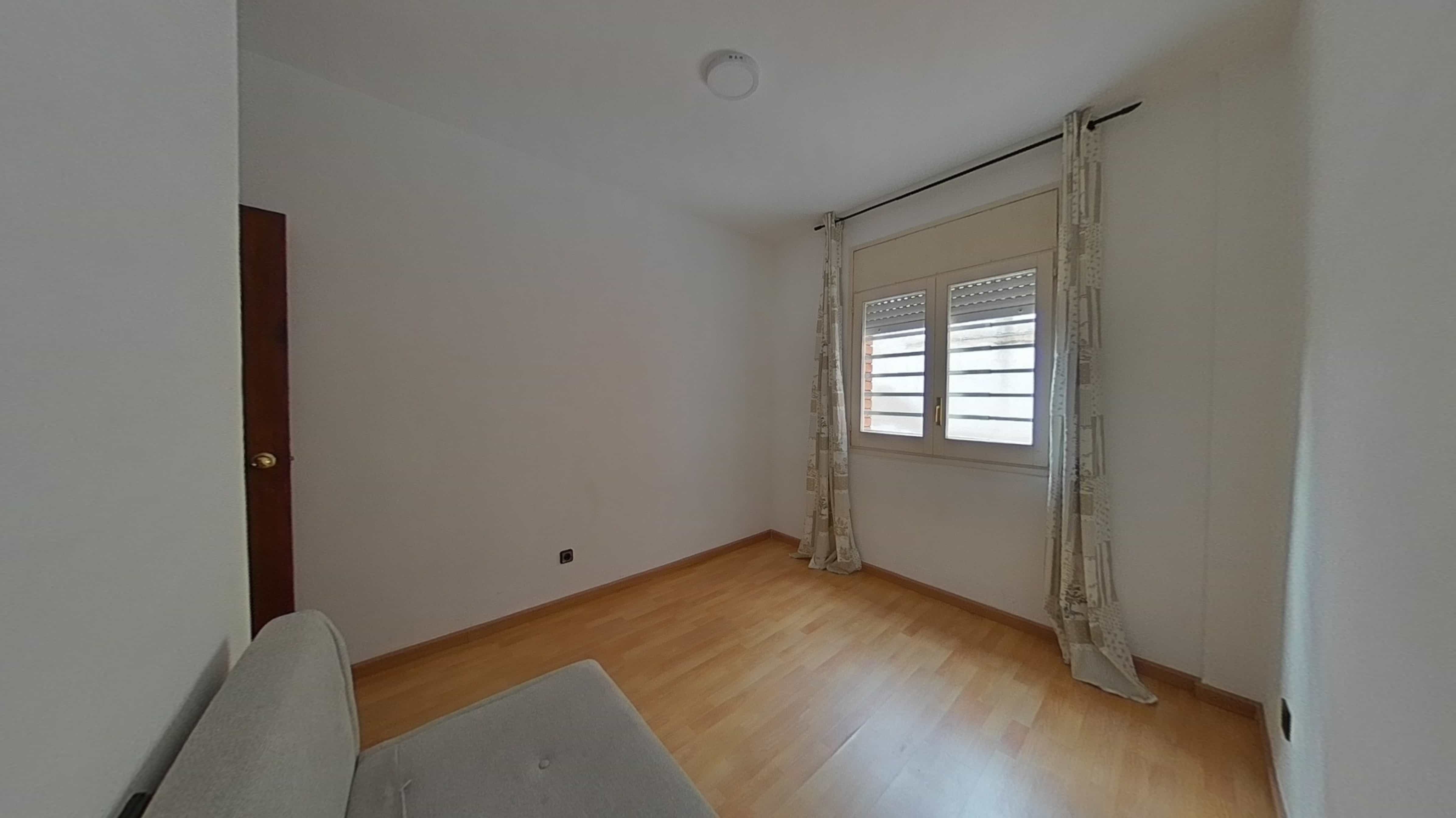 Flat for sale in calle Liszt