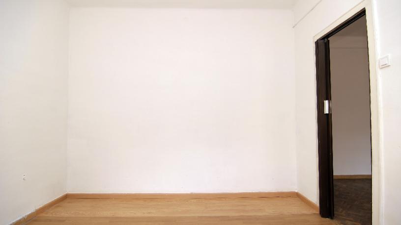 Flat for sale in calle Llobregat del