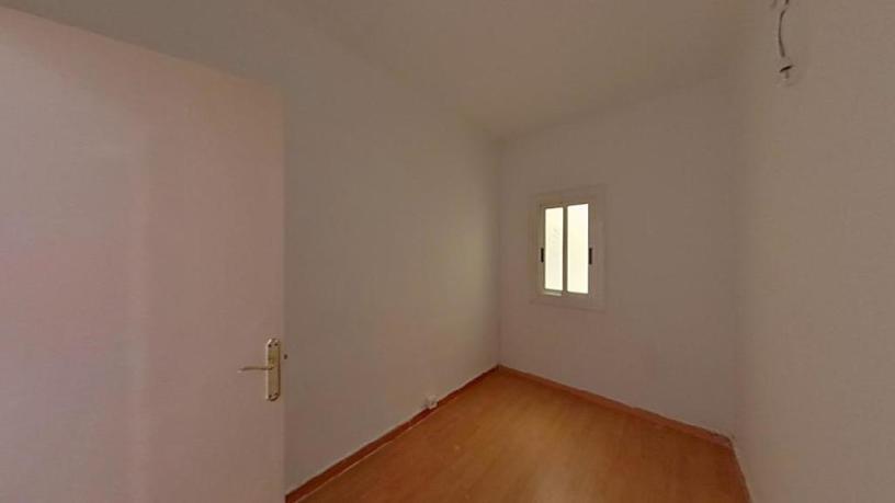 Flat for sale in calle Llobregat del