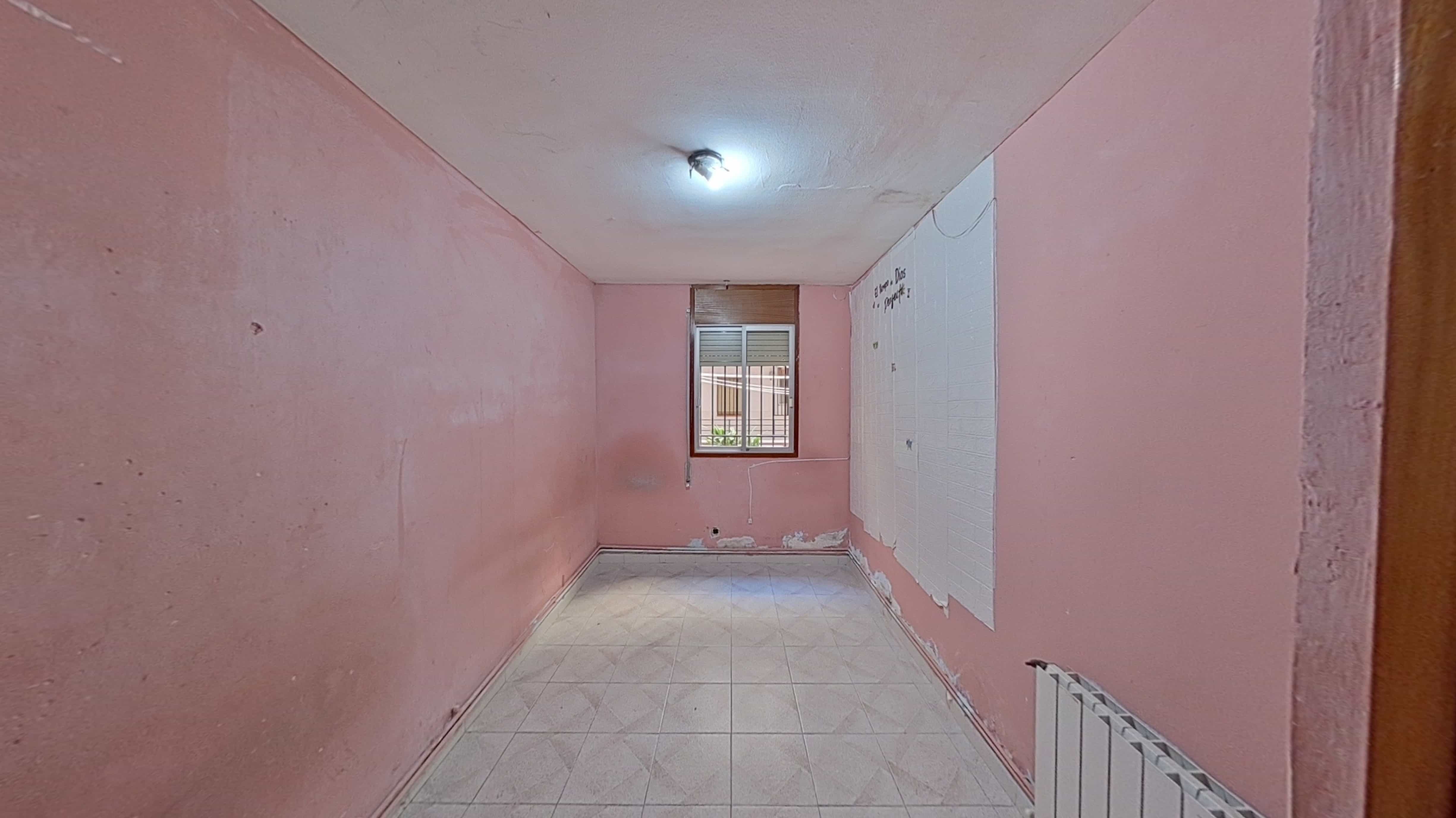 Piso en venta en calle Pedraforca