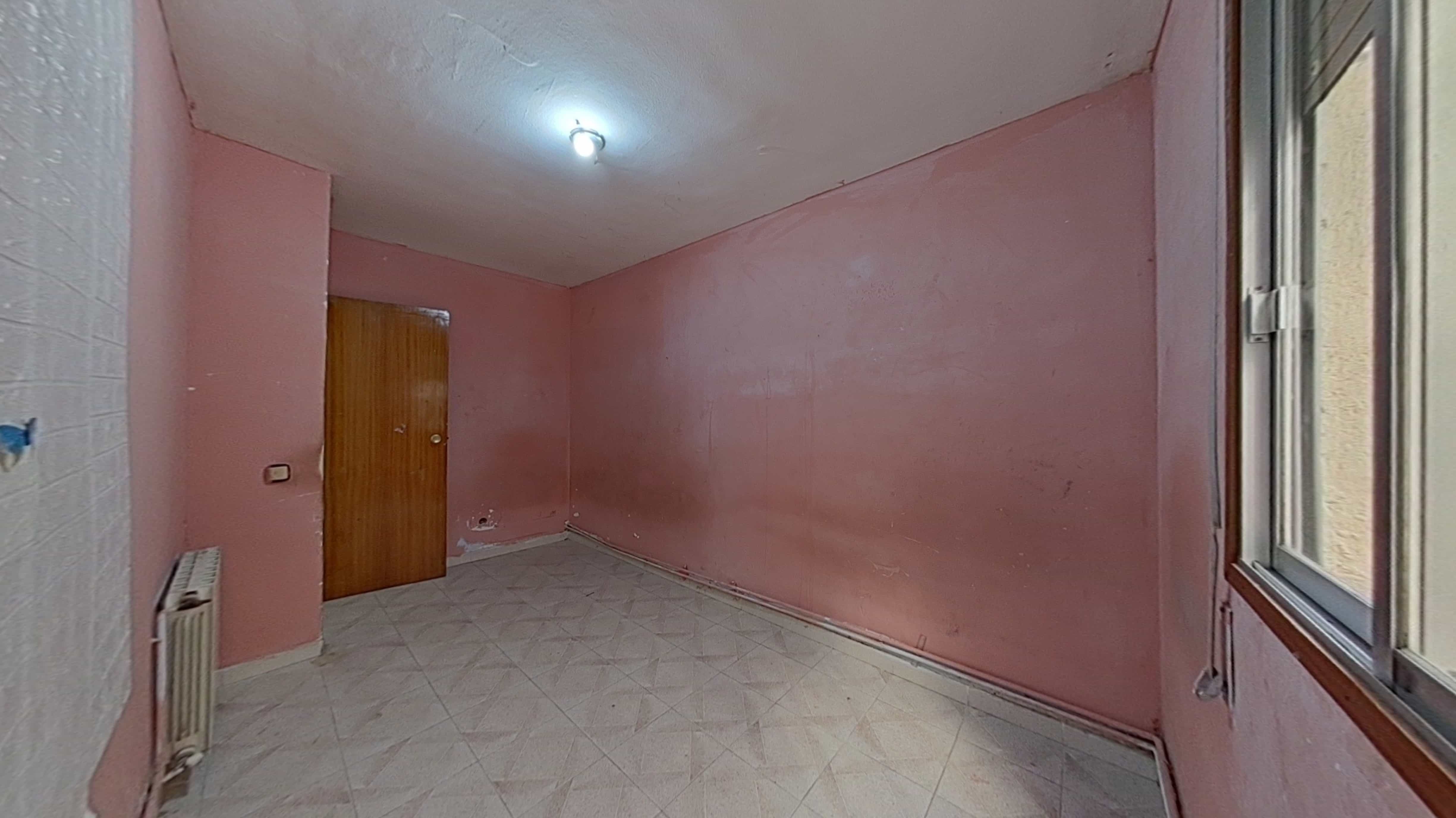 Piso en venta en calle Pedraforca