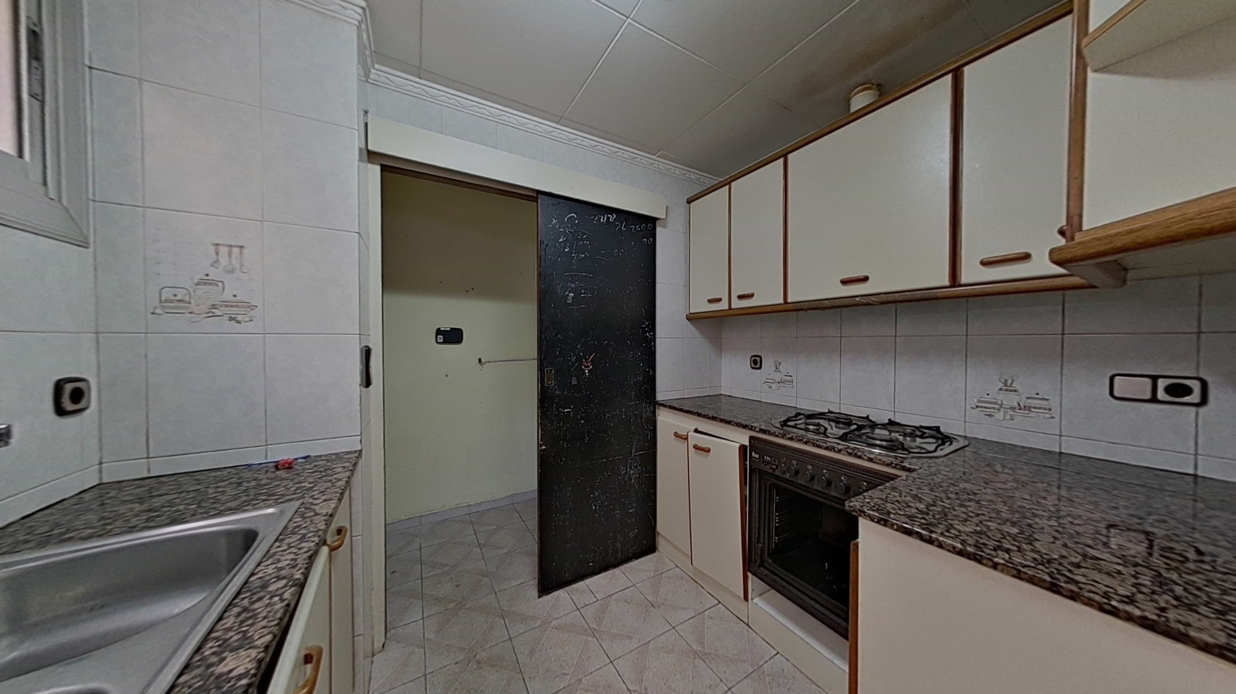 Piso en venta en calle Pedraforca