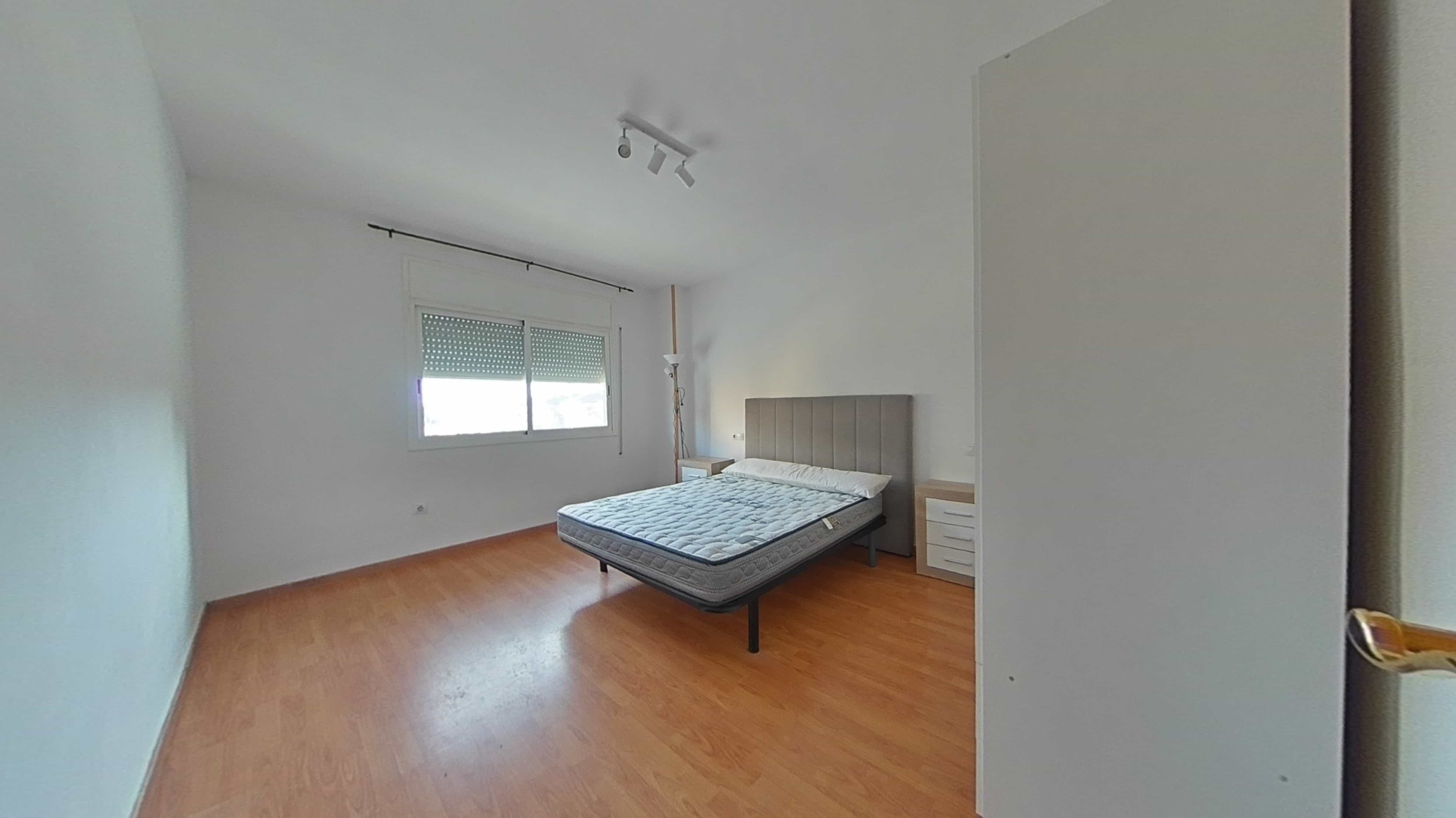 Flat for sale in plaza Riera