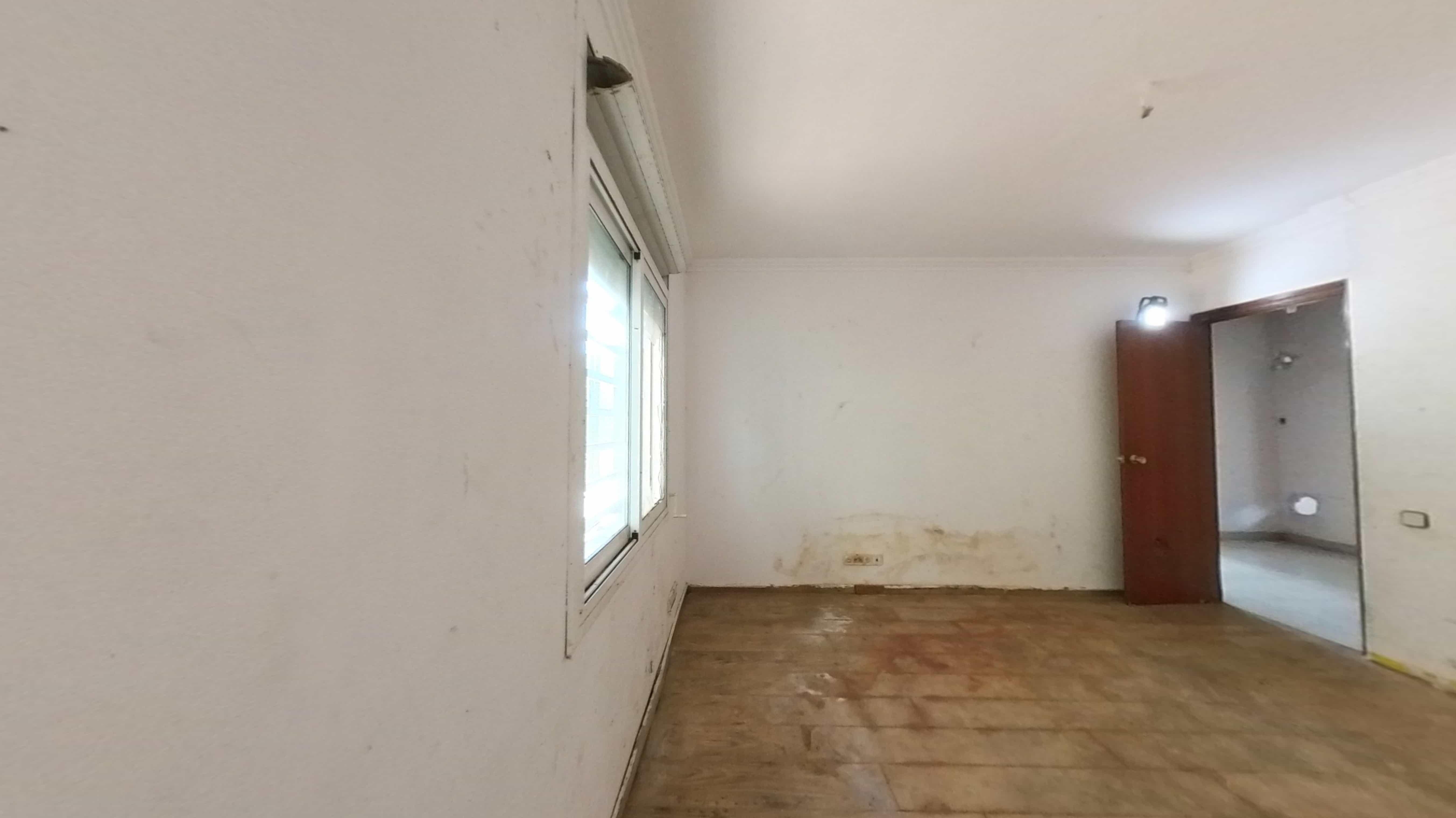  Maison mitoyenne à vendre à calle Diputacio