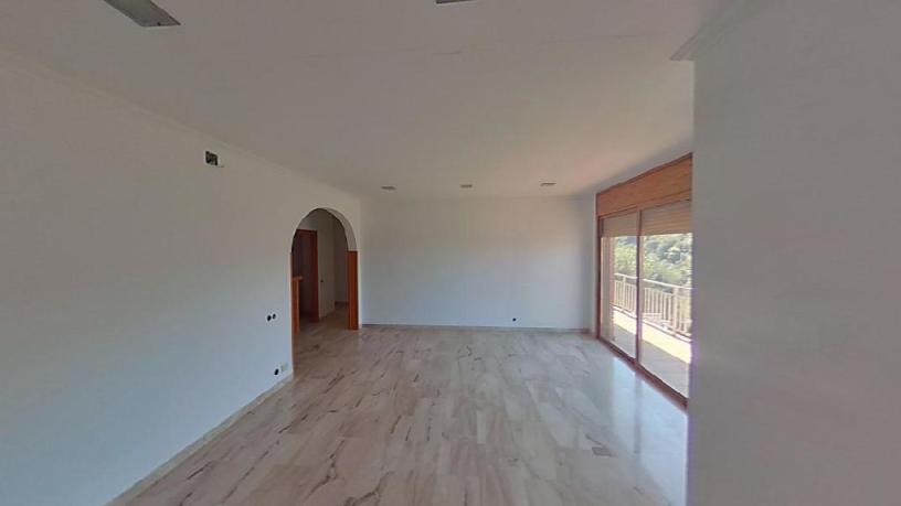 Chalet adosado en venta en urb Rives Blaves