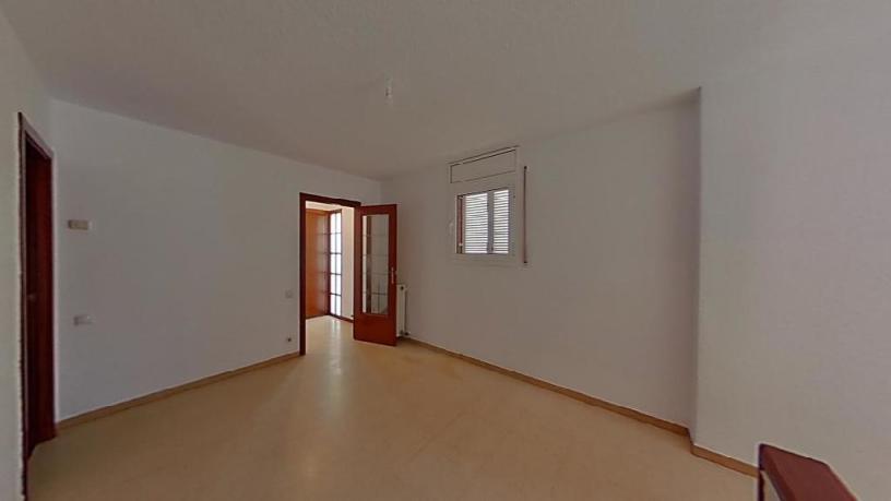 Chalet adosado en venta en calle Independencia