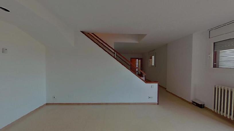 Chalet adosado en venta en calle Independencia
