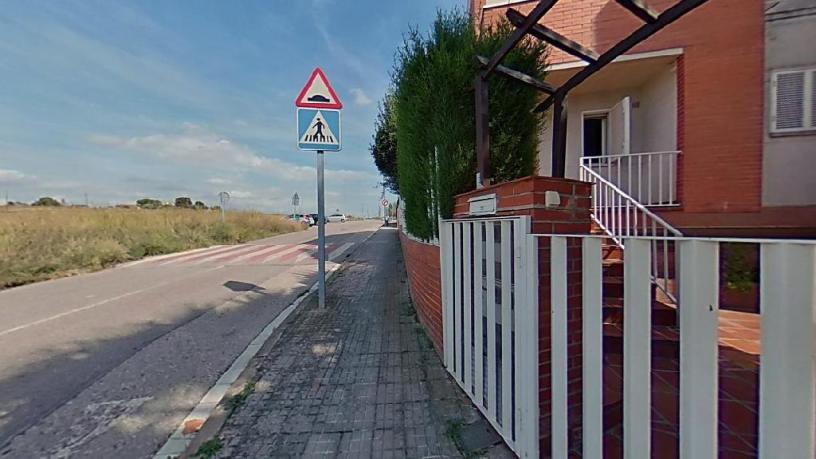 Chalet adosado en venta en calle Independencia