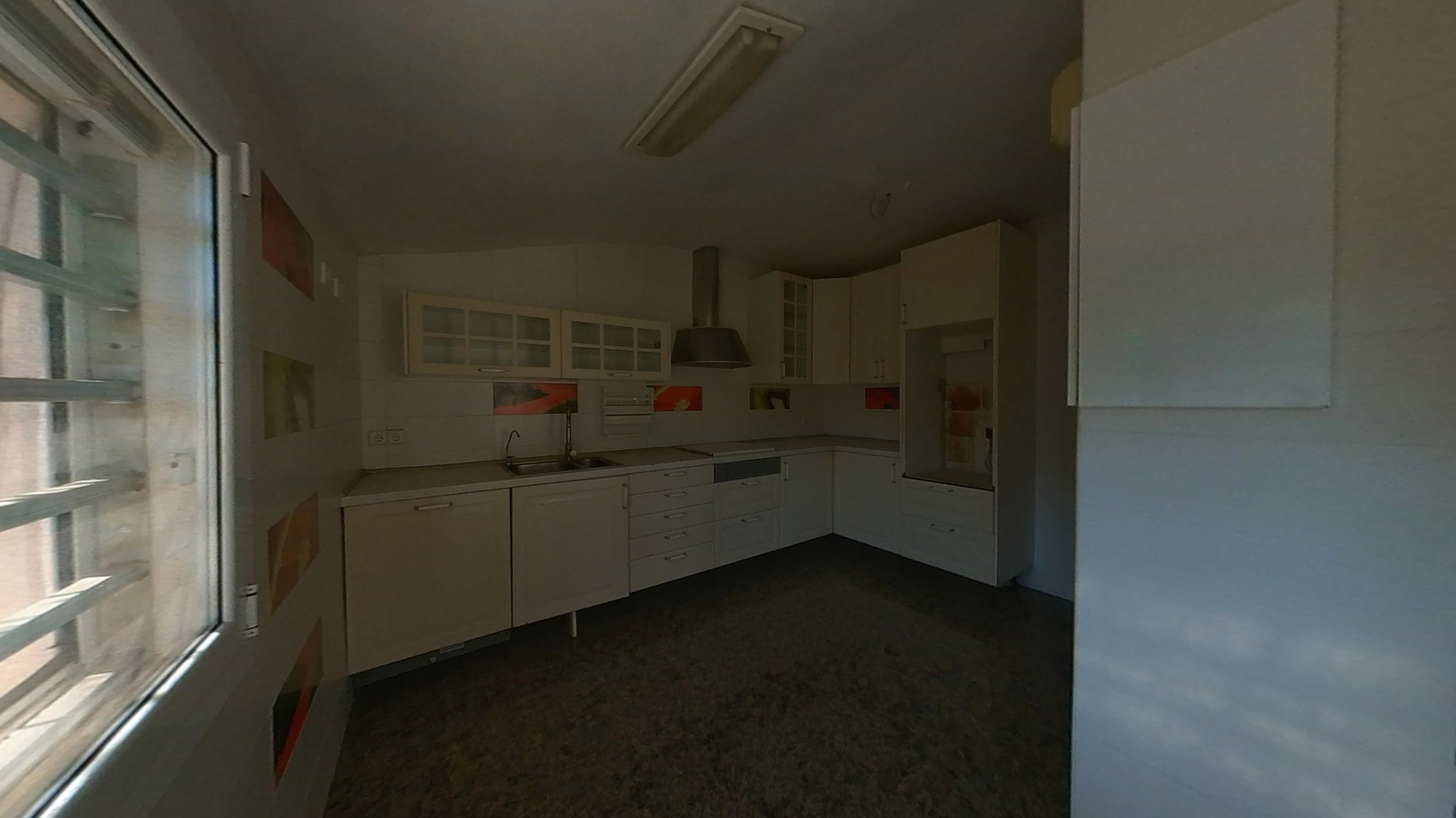 Townhouse for sale in calle Vilanova