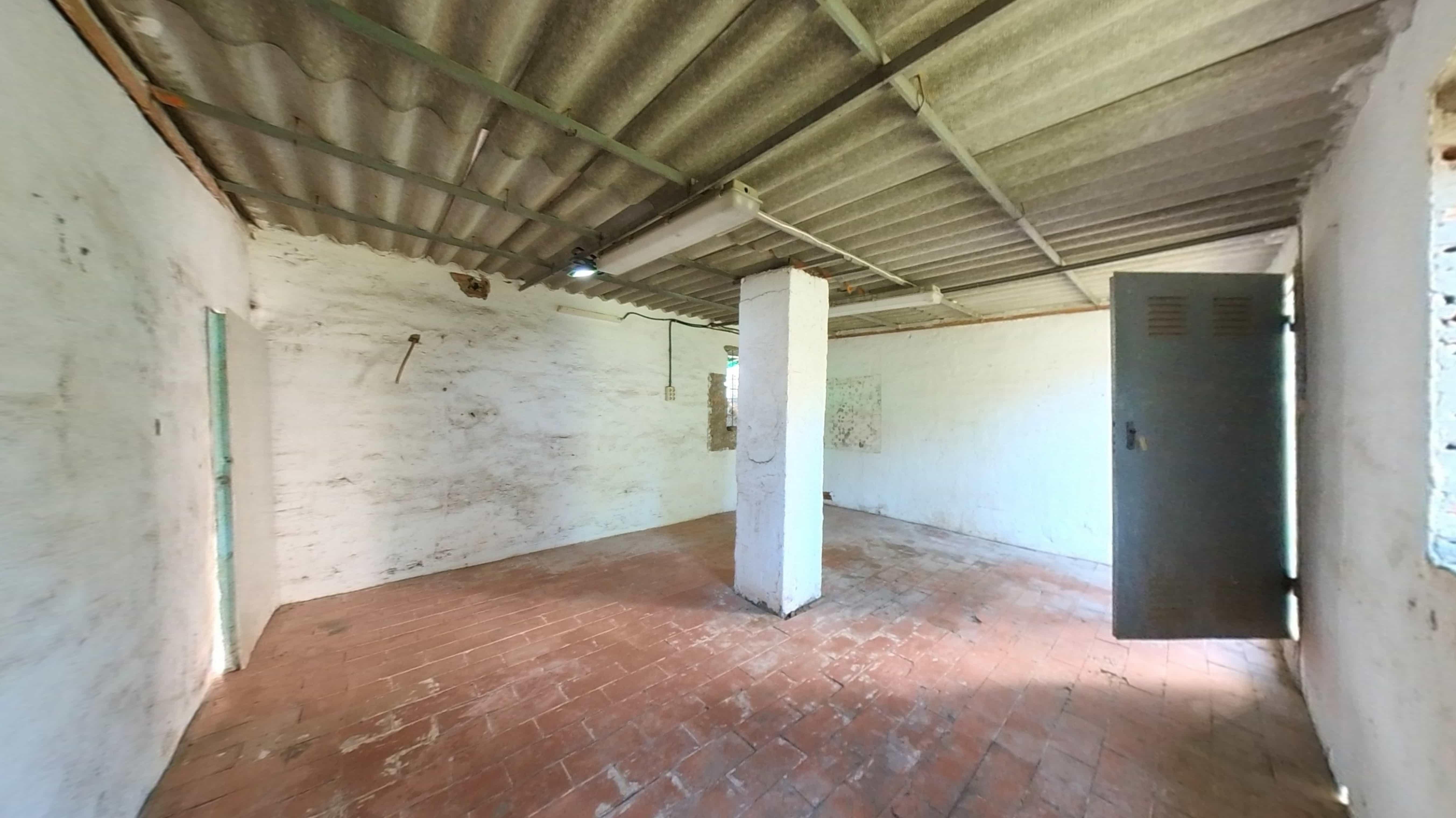 Townhouse for sale in calle Vilanova