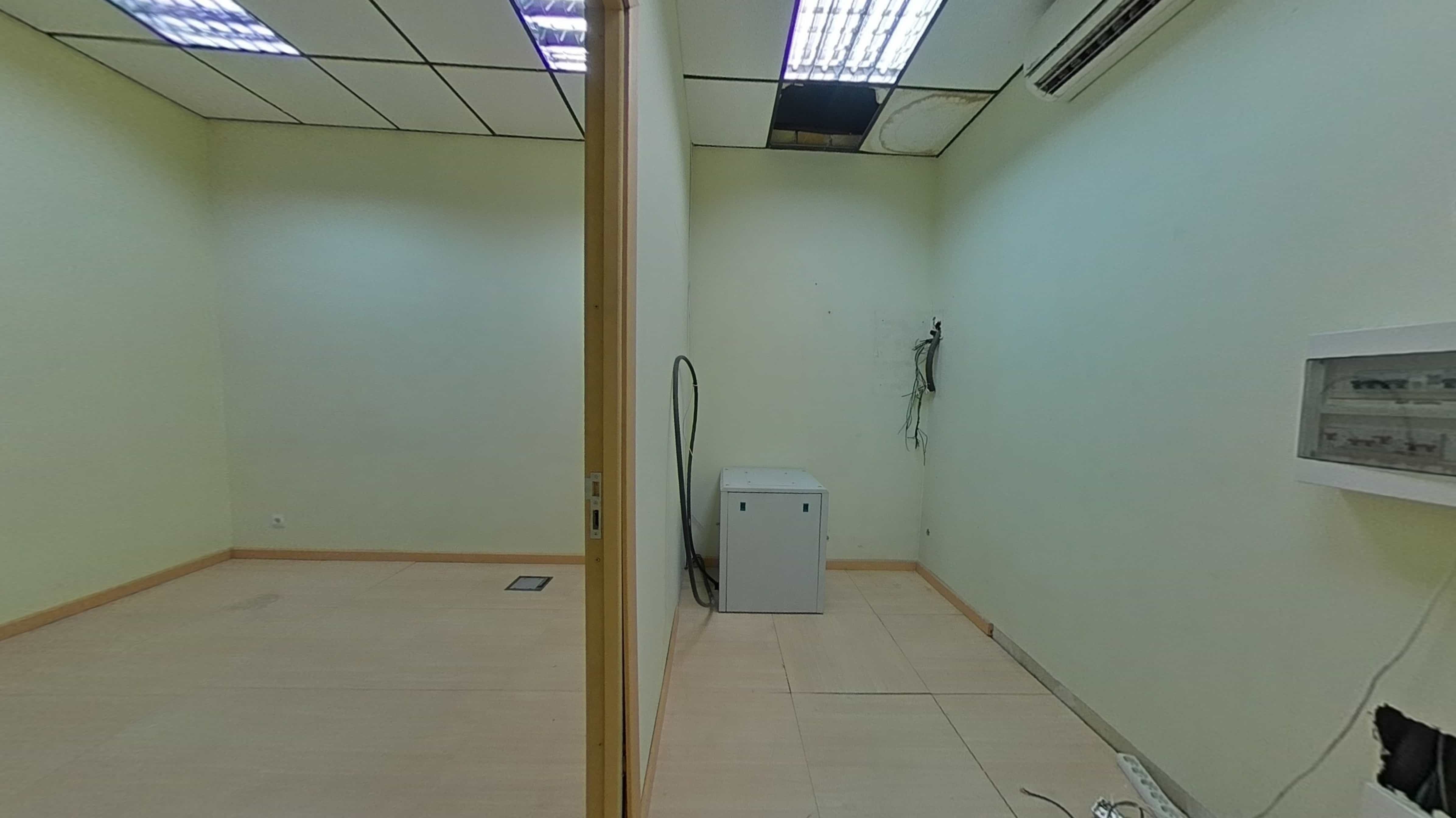 Piso en venta en calle Clavell