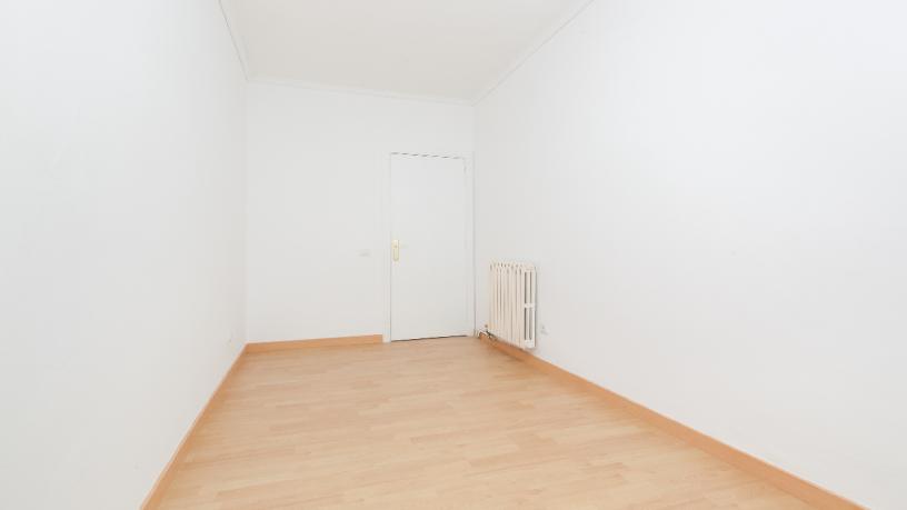 Piso en venta en psaje Llobateras