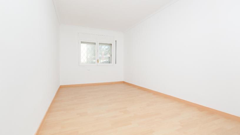 Piso en venta en psaje Llobateras