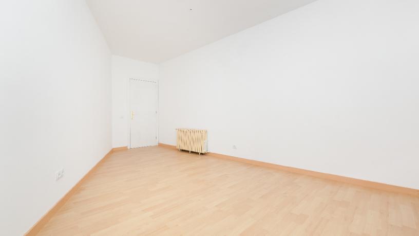 Piso en venta en psaje Llobateras