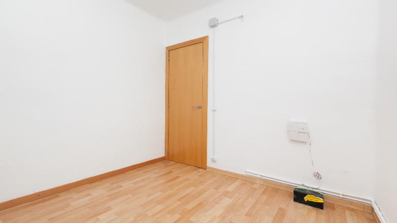 Piso en venta en psaje De Pere Serra