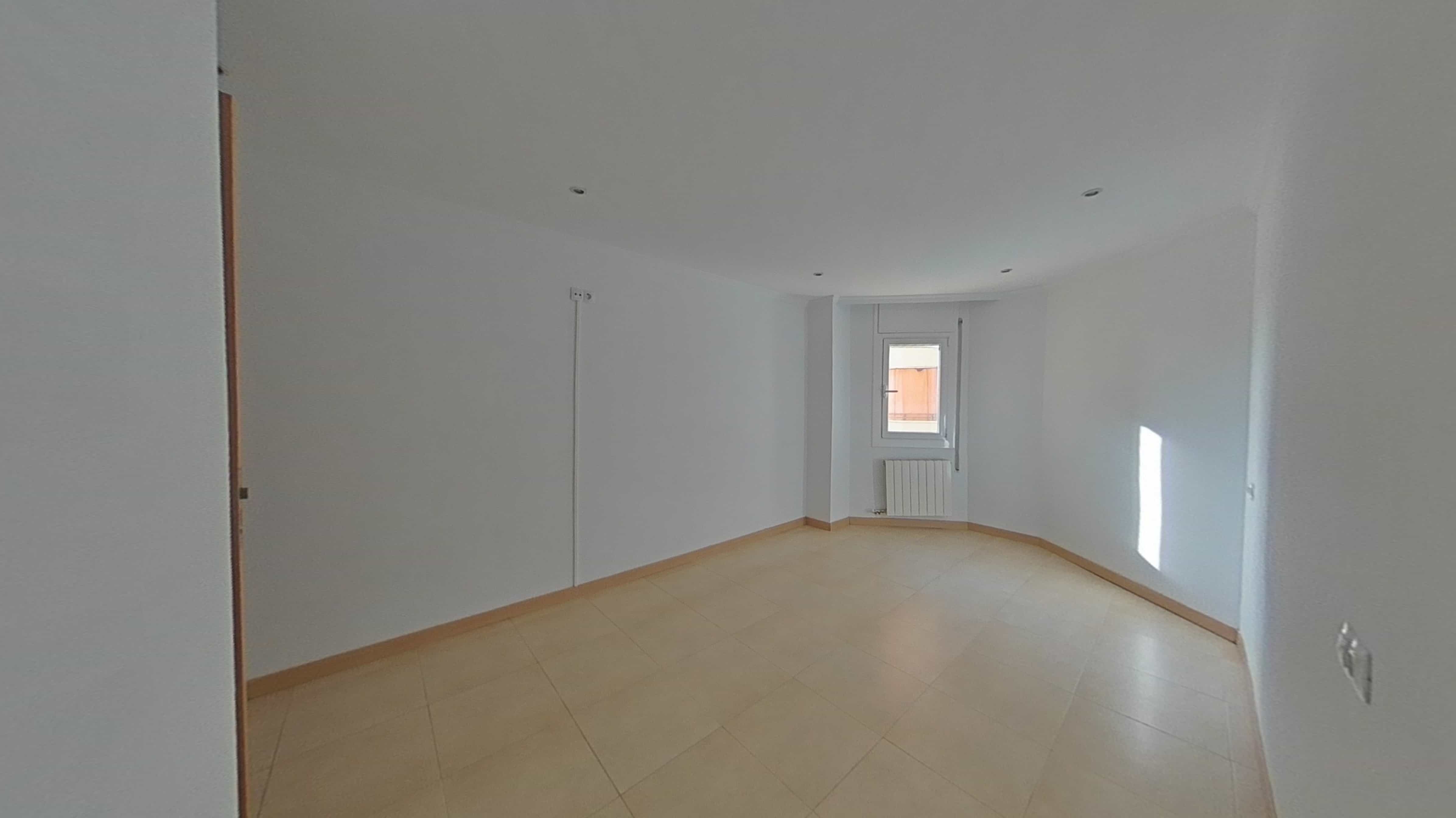 Flat for sale in avda Pau Casals