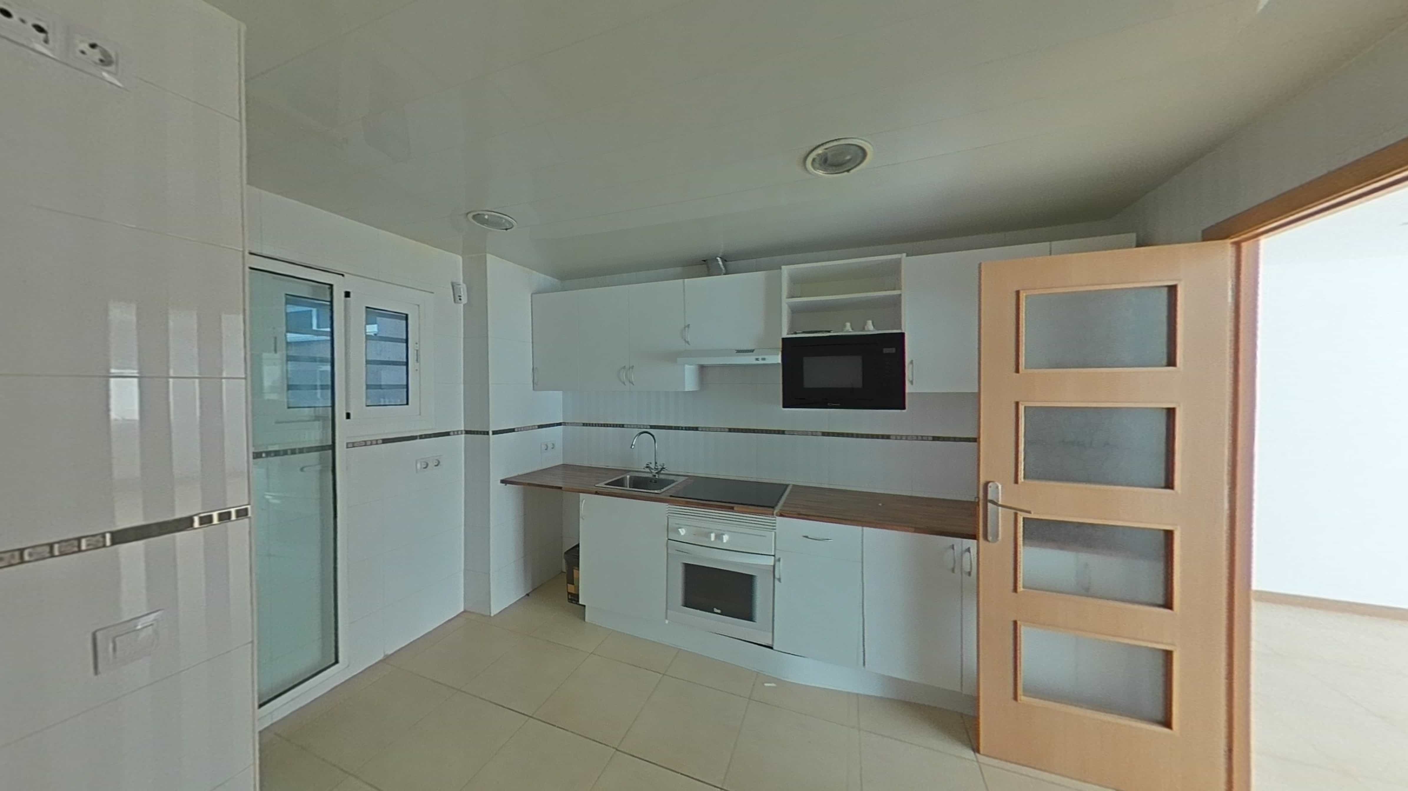 Flat for sale in avda Pau Casals