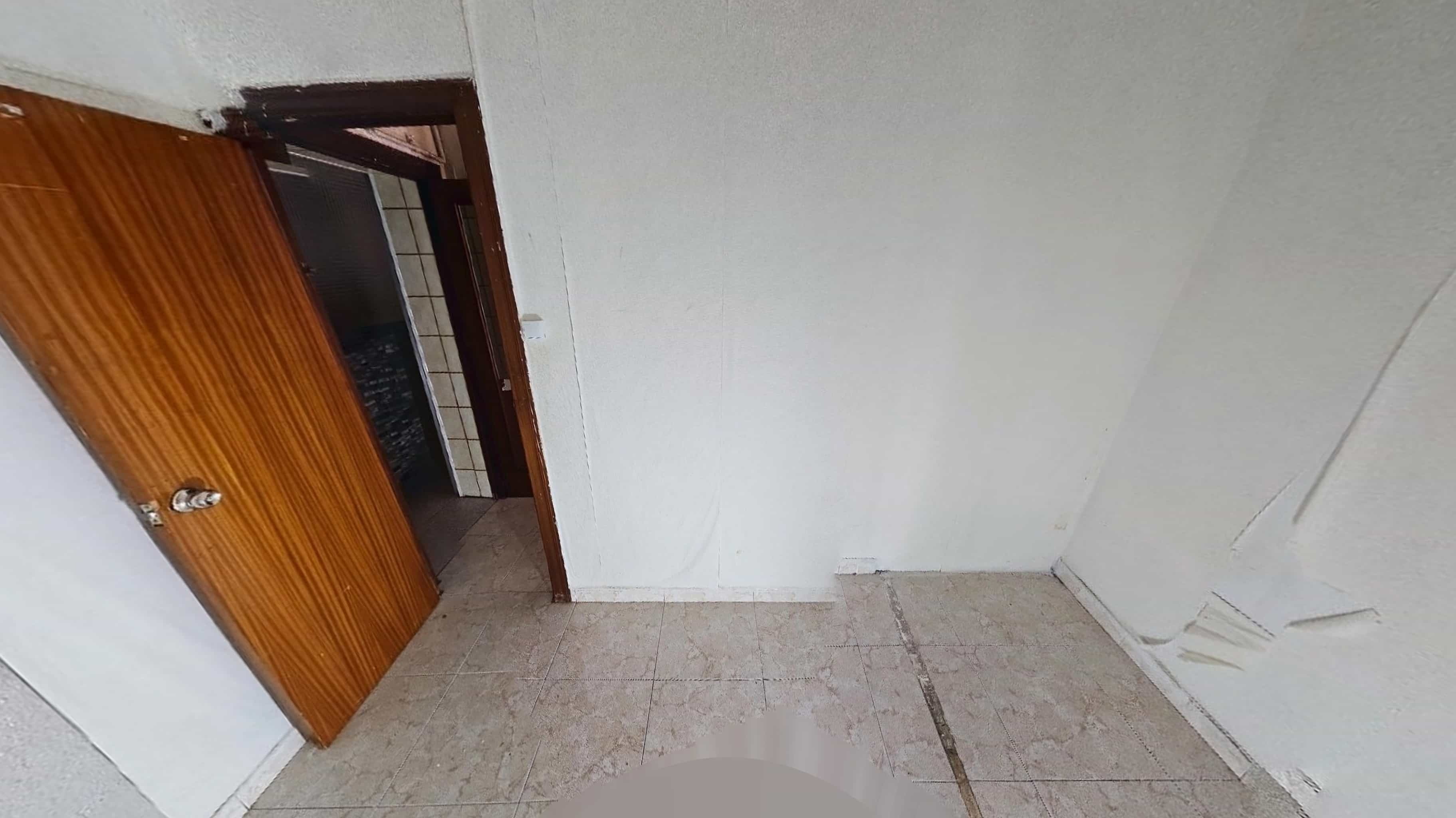 Flat for sale in calle Salvat Papasseit