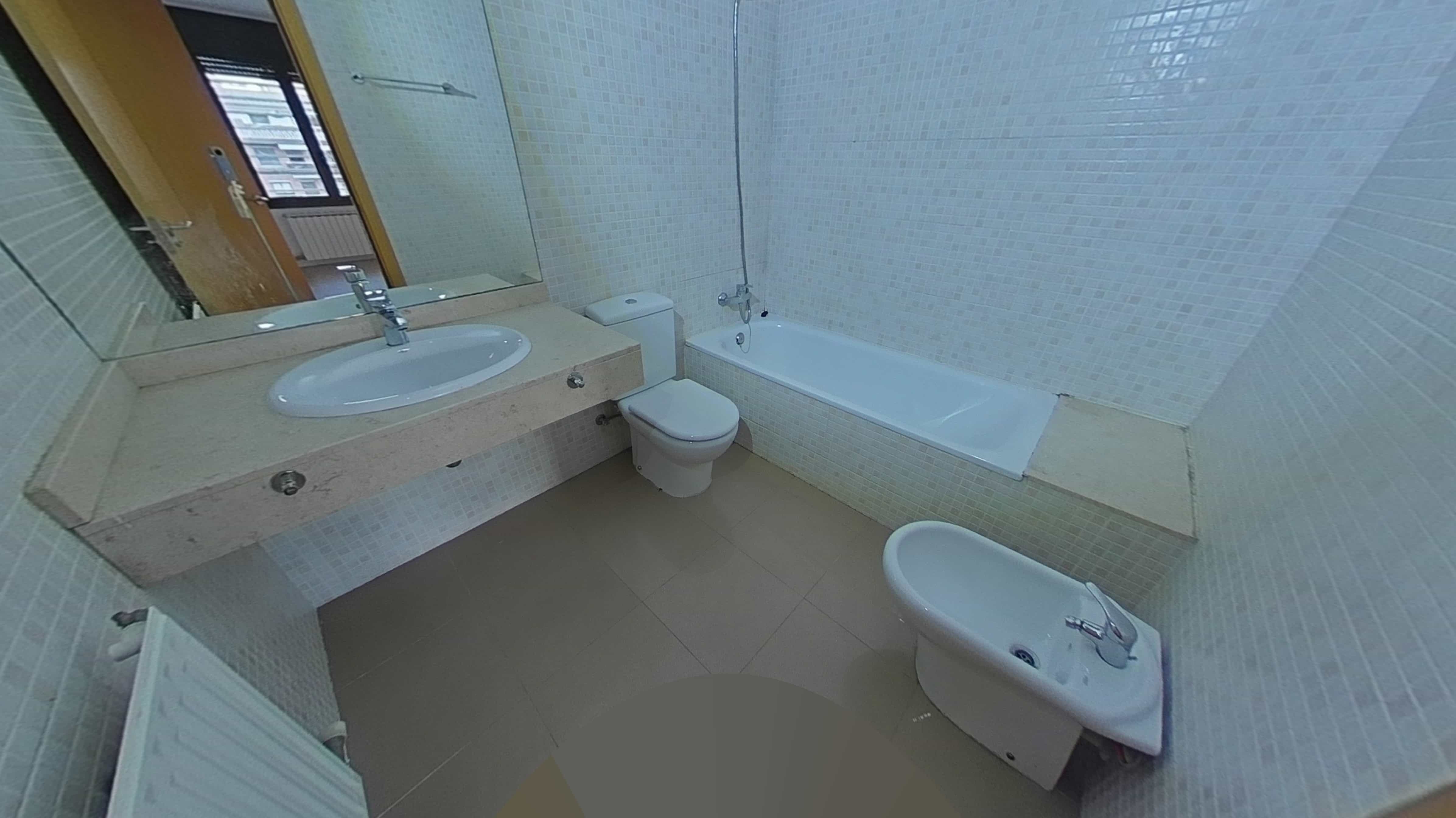 Piso en venta en paseo Francesc Macia