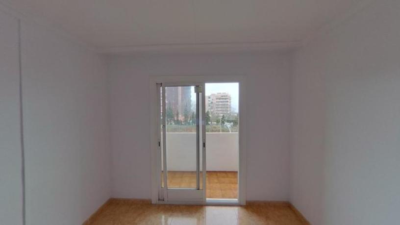 Piso en venta en avda Constitucion