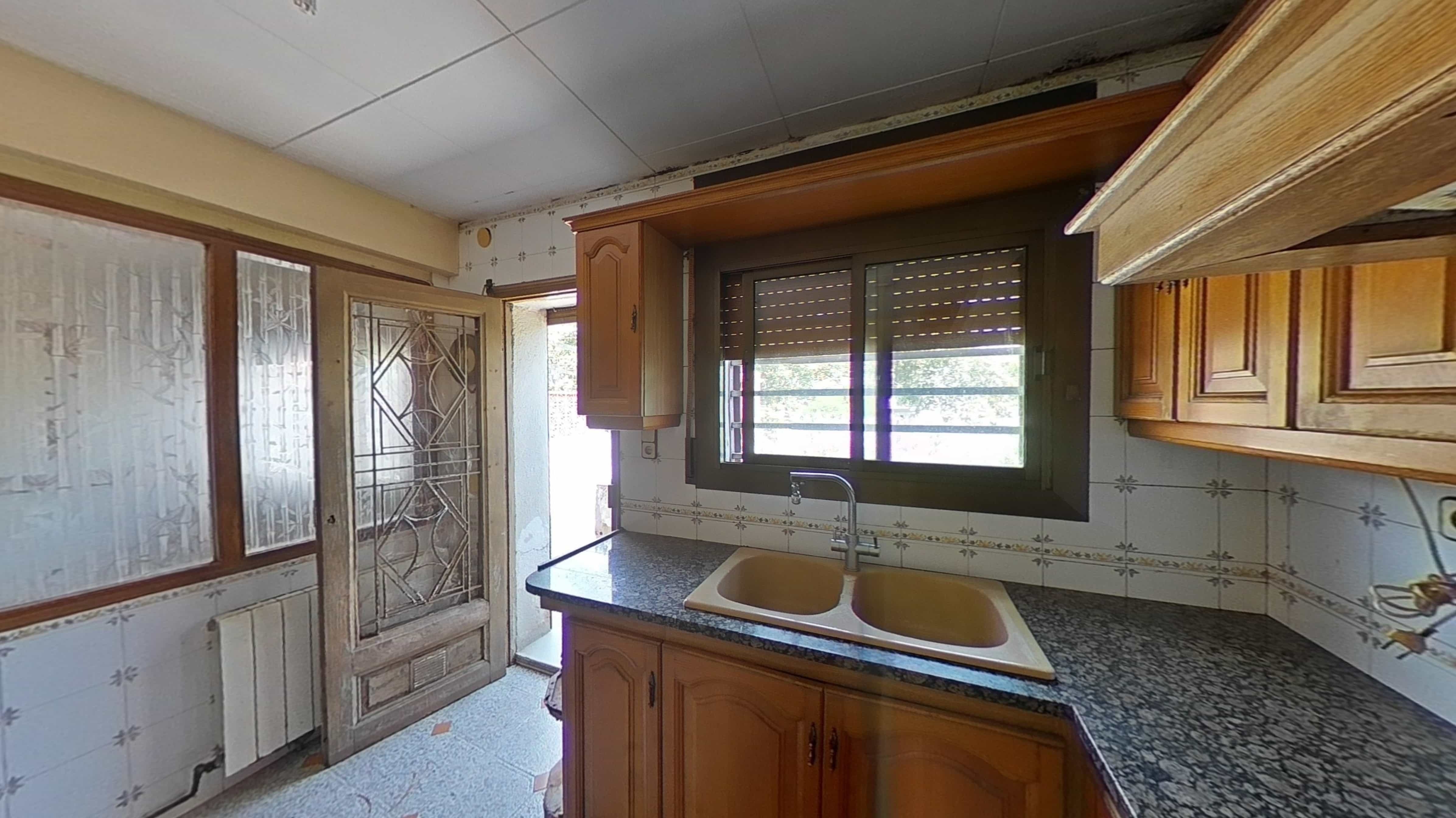 Townhouse for sale in avda Can Ribalta