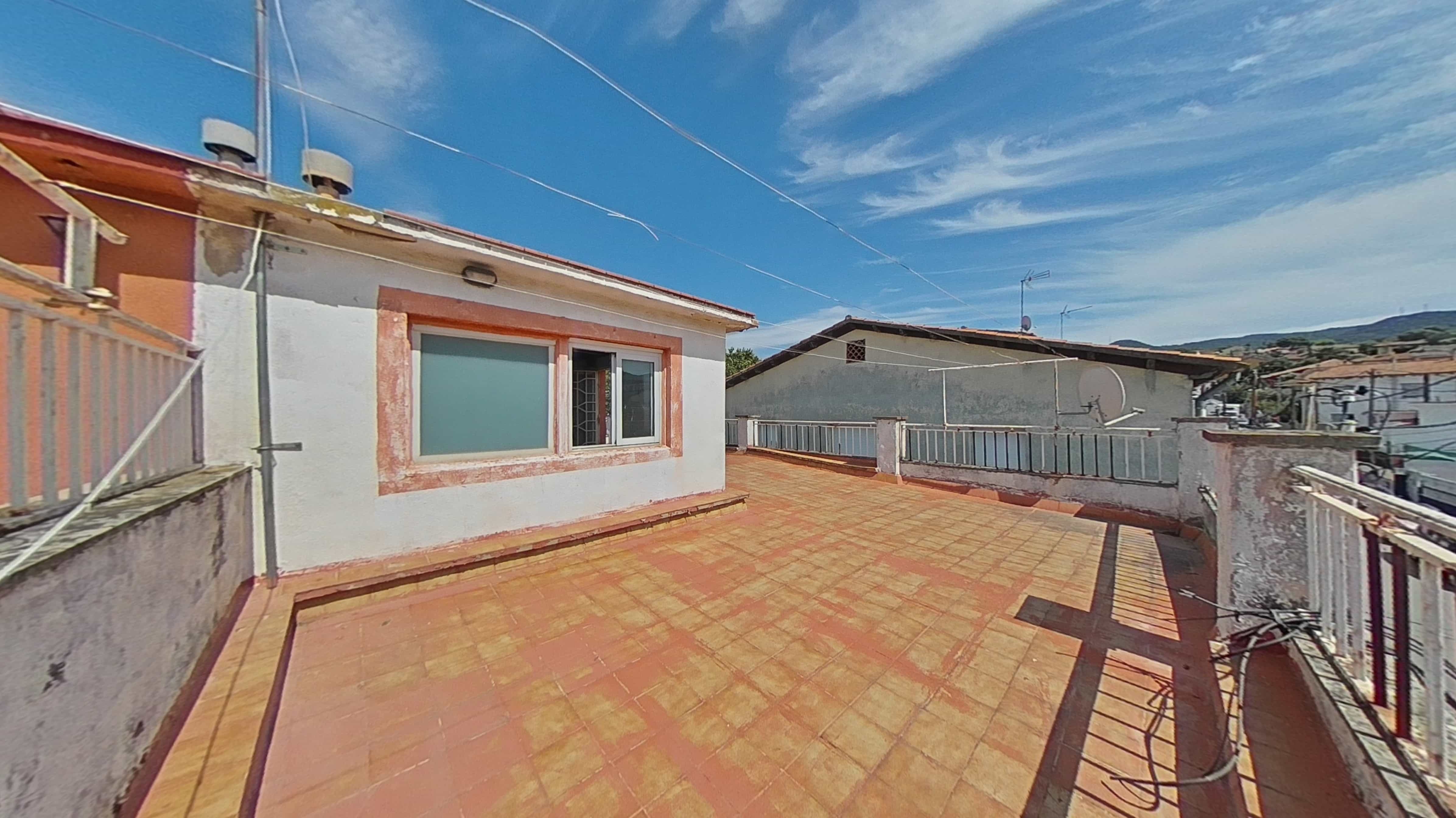 Townhouse for sale in avda Can Ribalta