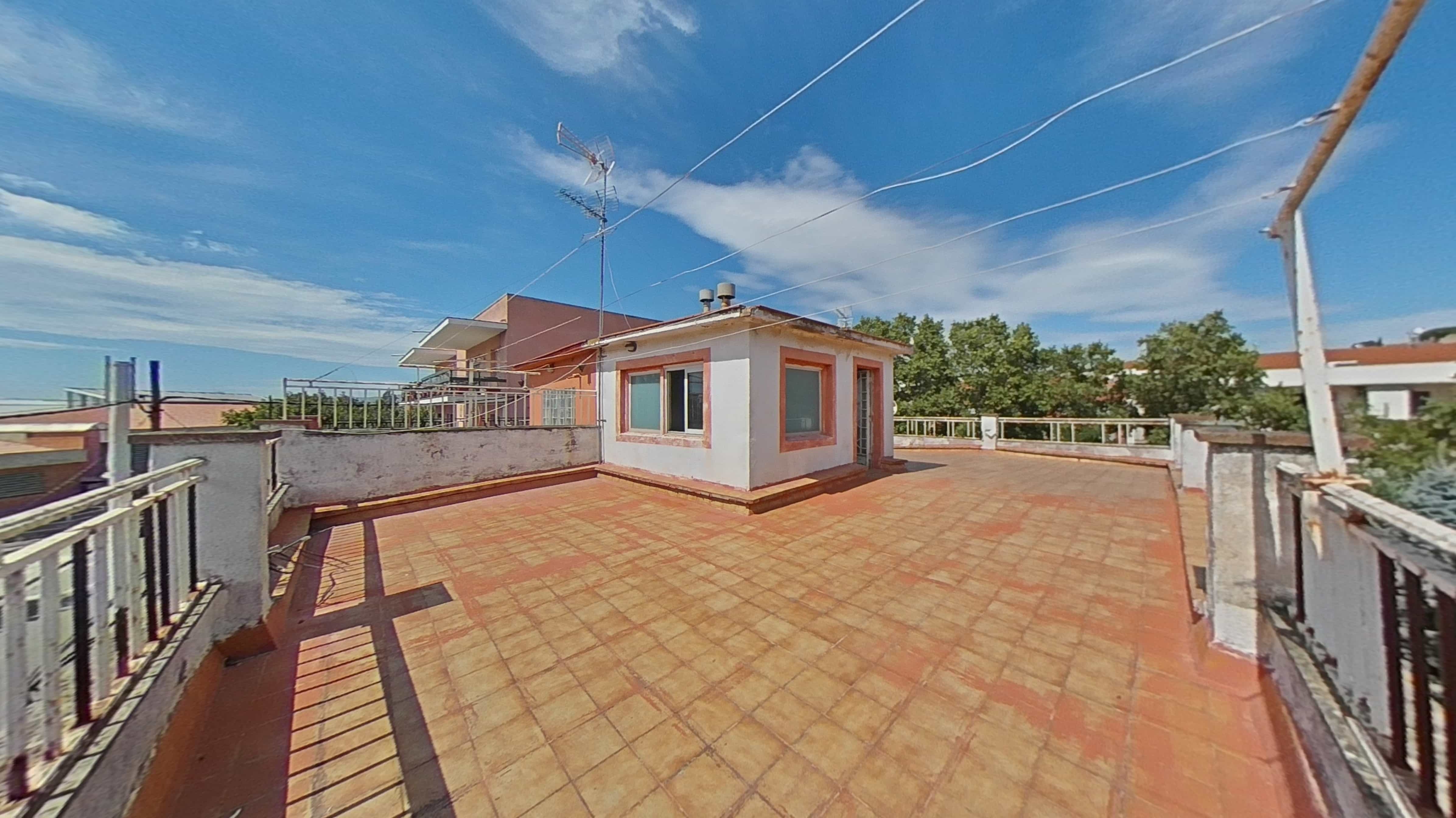 Townhouse for sale in avda Can Ribalta
