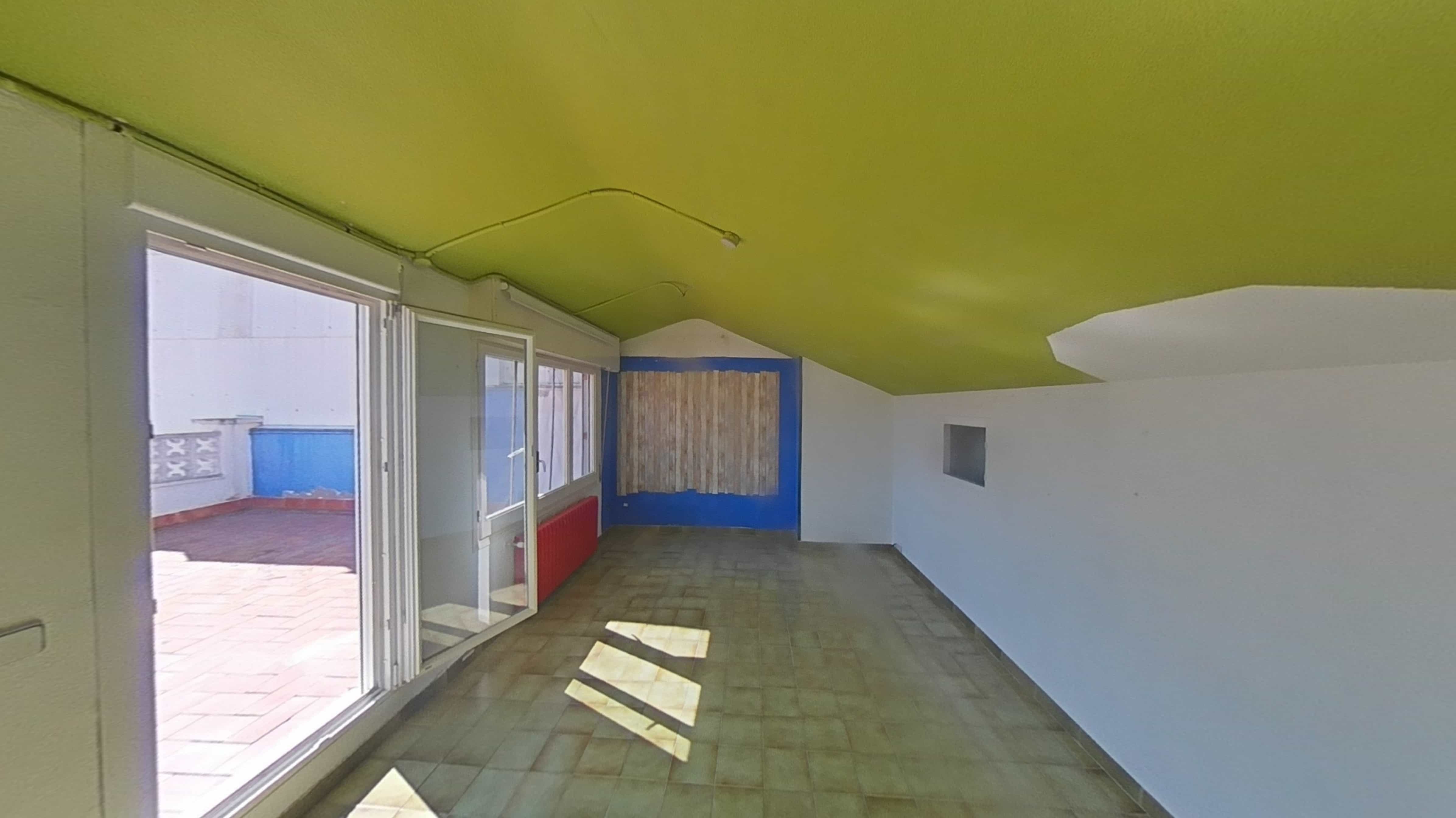 Piso en venta en psaje Terol