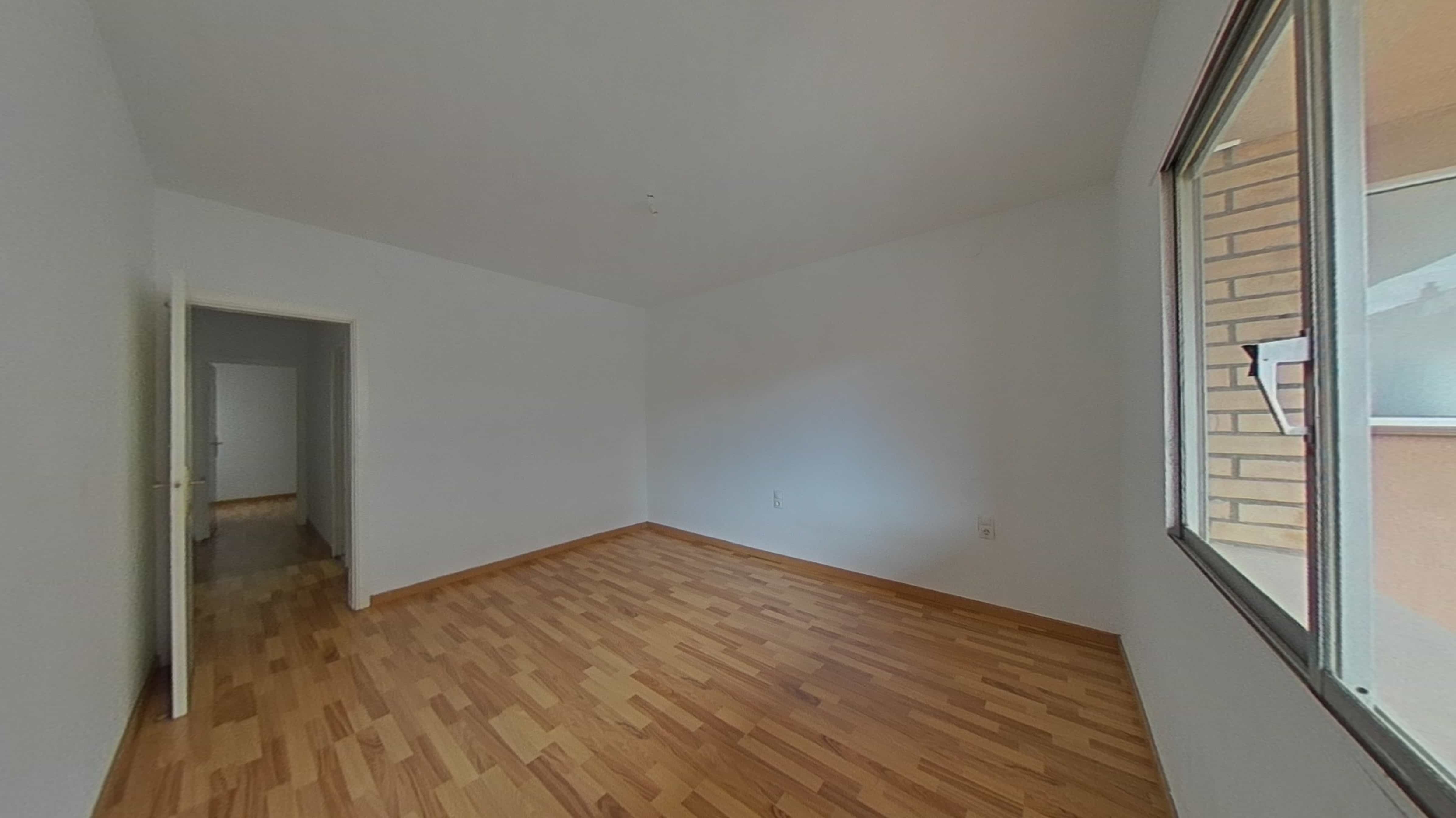 Piso en venta en calle Miguel Hernandez