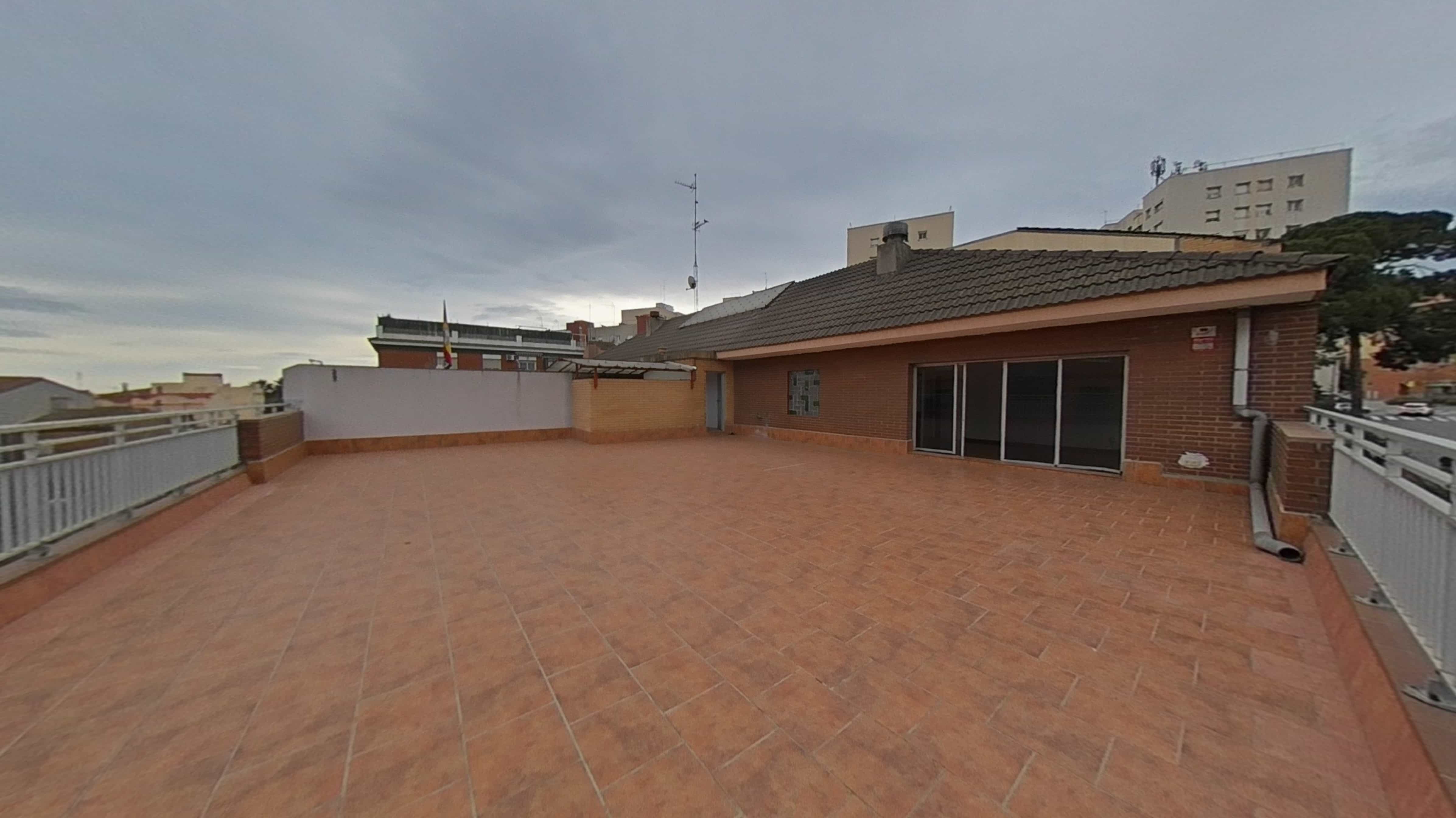 Piso en venta en calle Miguel Hernandez