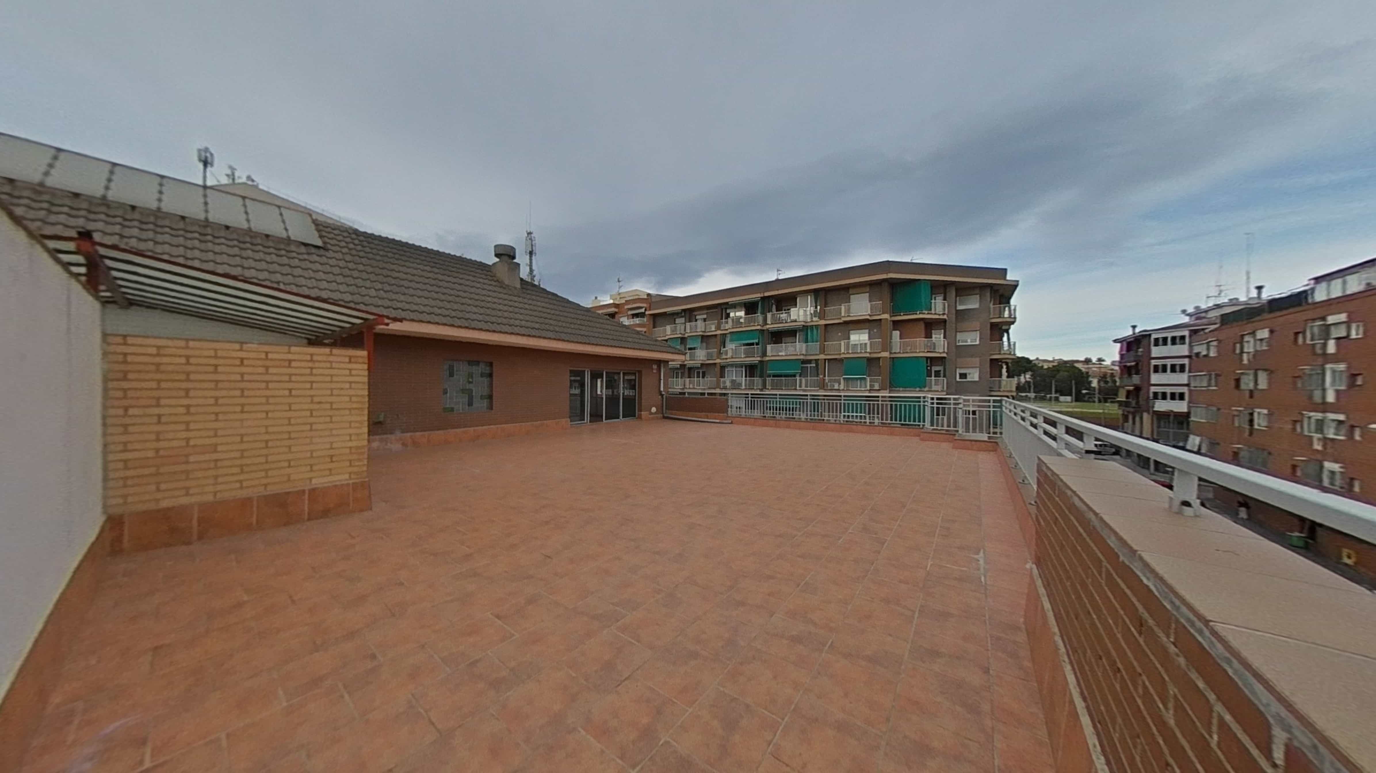 Piso en venta en calle Miguel Hernandez