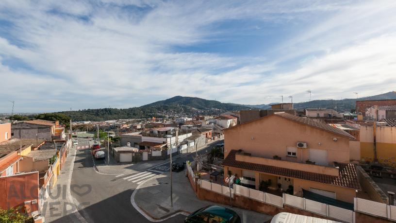 Chalet adosado en venta en calle Lleo