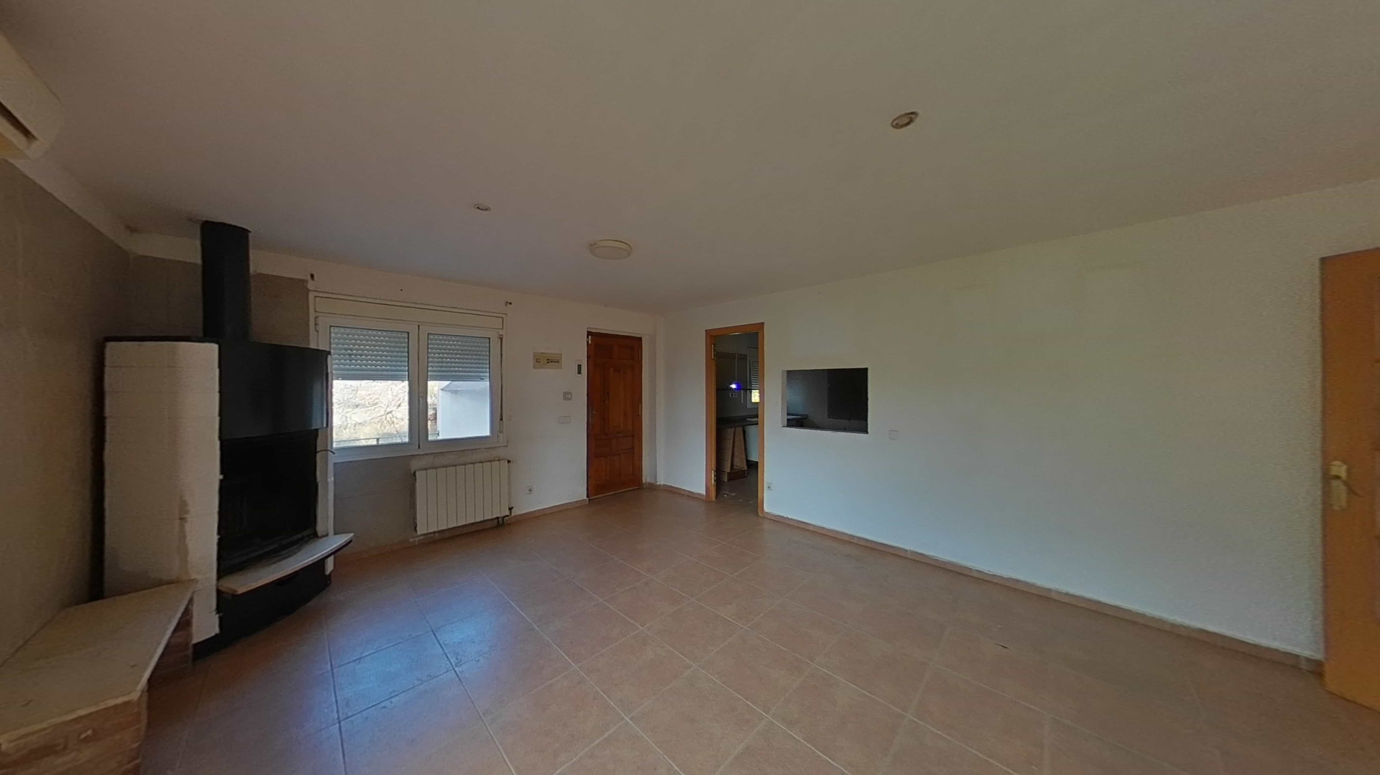 Chalet adosado en venta en calle Can Xicarro