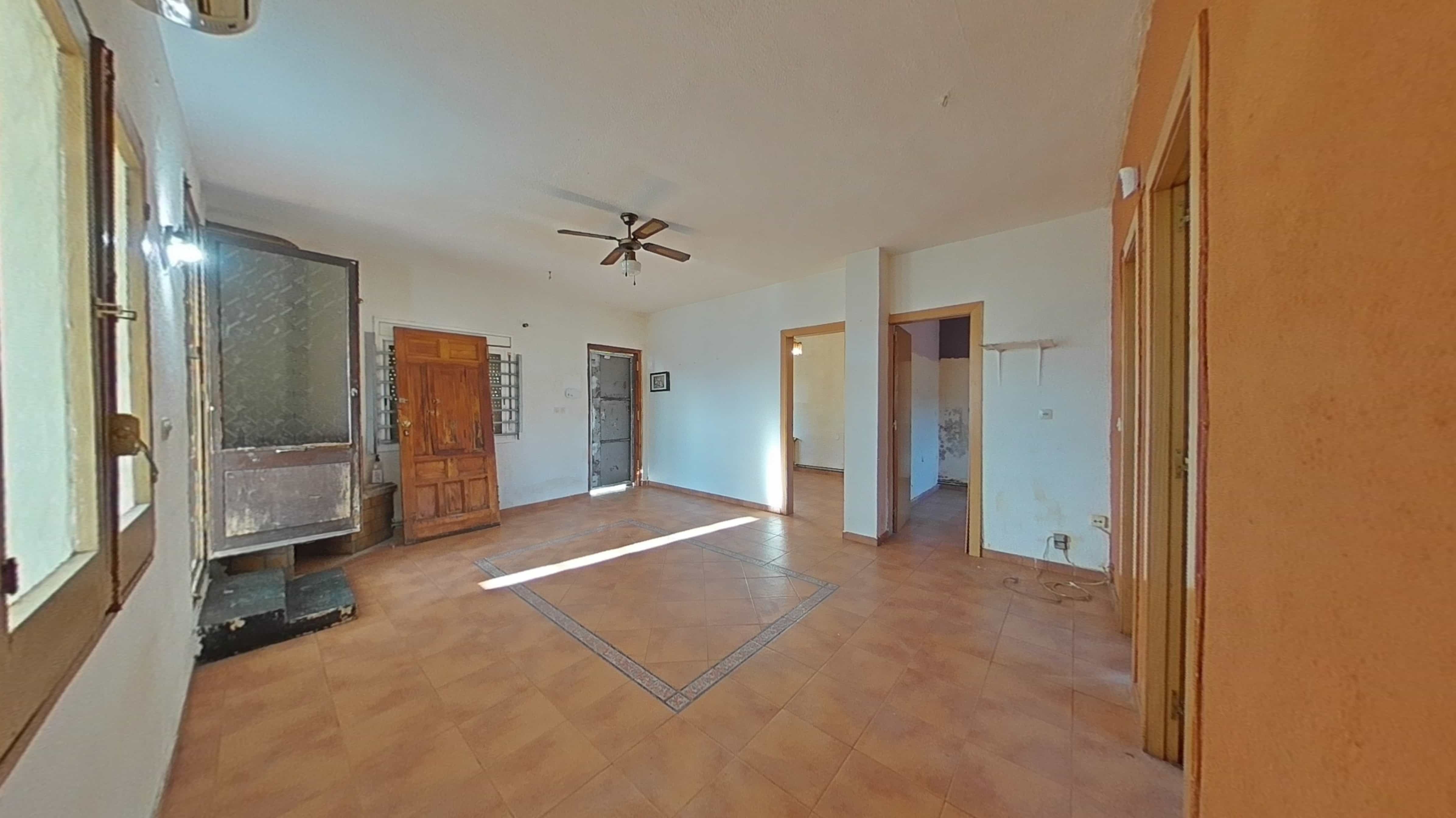 Chalet adosado en venta en calle Can Xicarro