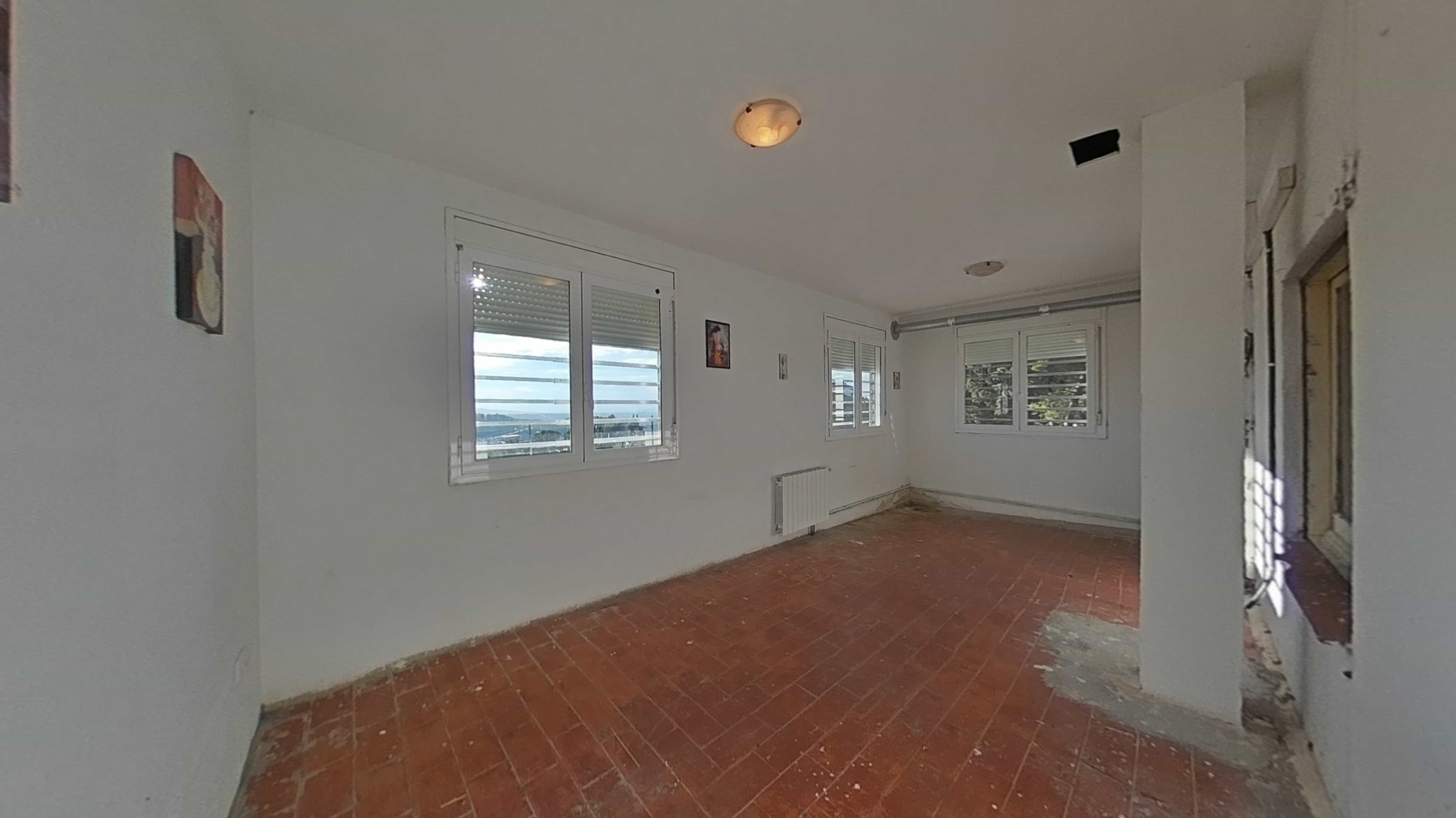 Chalet adosado en venta en calle Can Xicarro