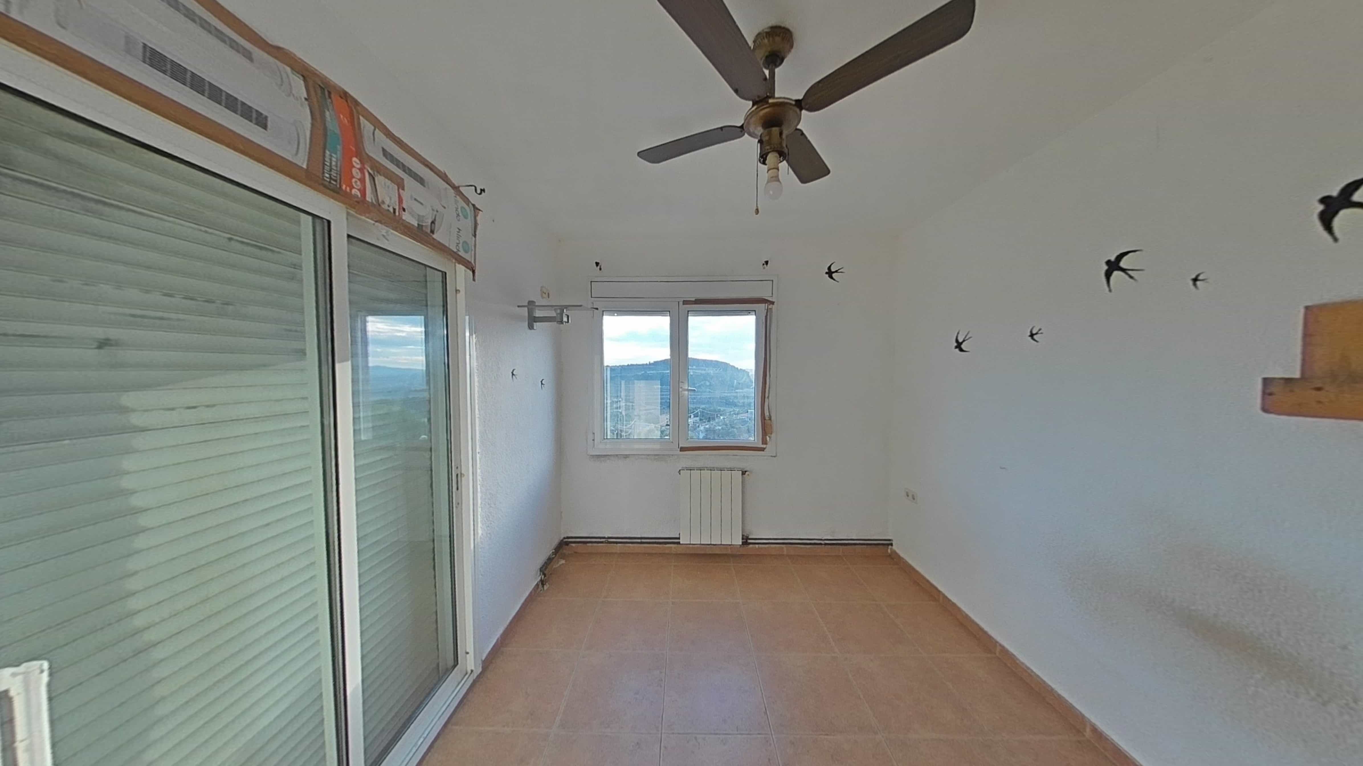 Chalet adosado en venta en calle Can Xicarro