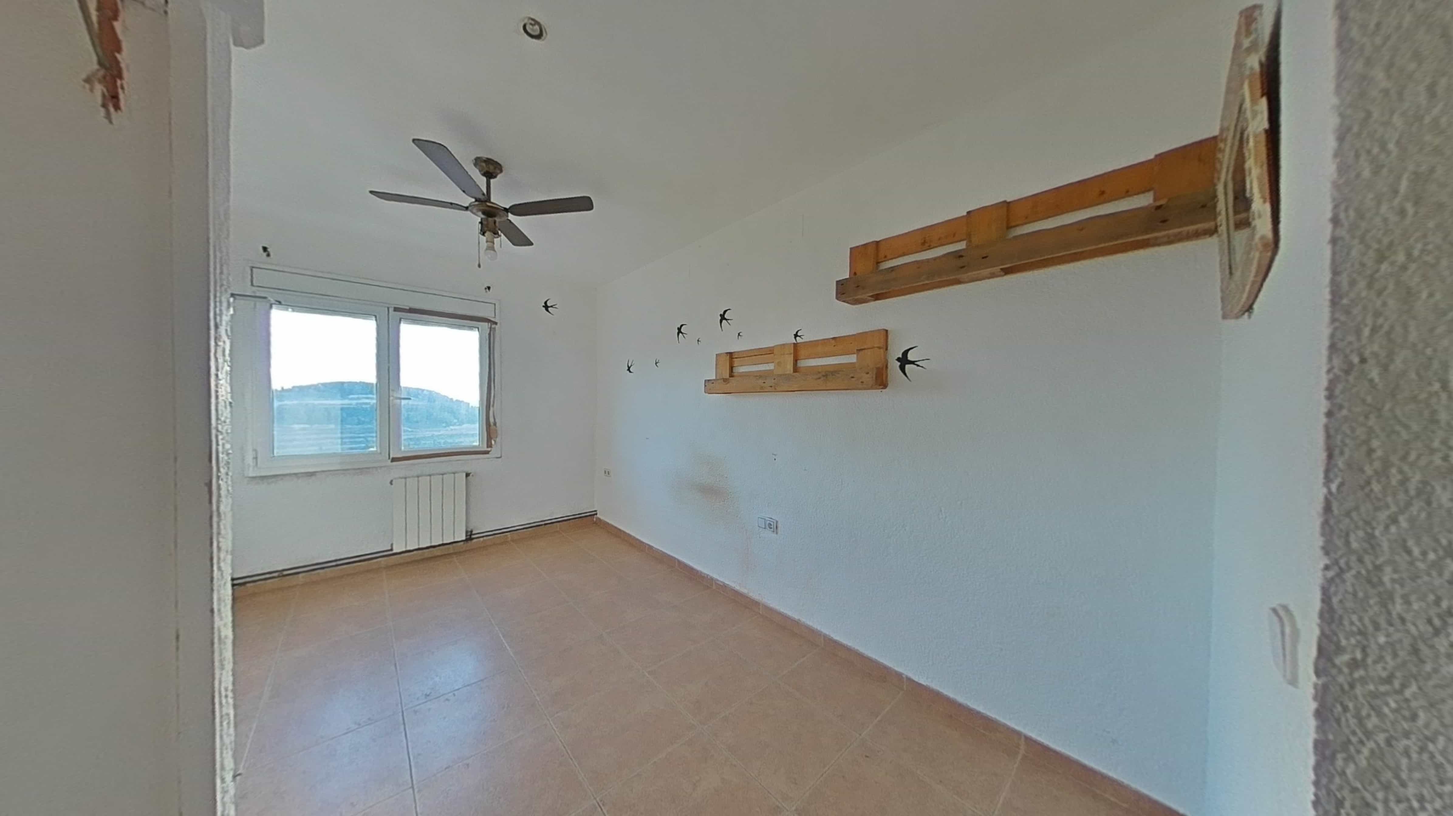 Chalet adosado en venta en calle Can Xicarro