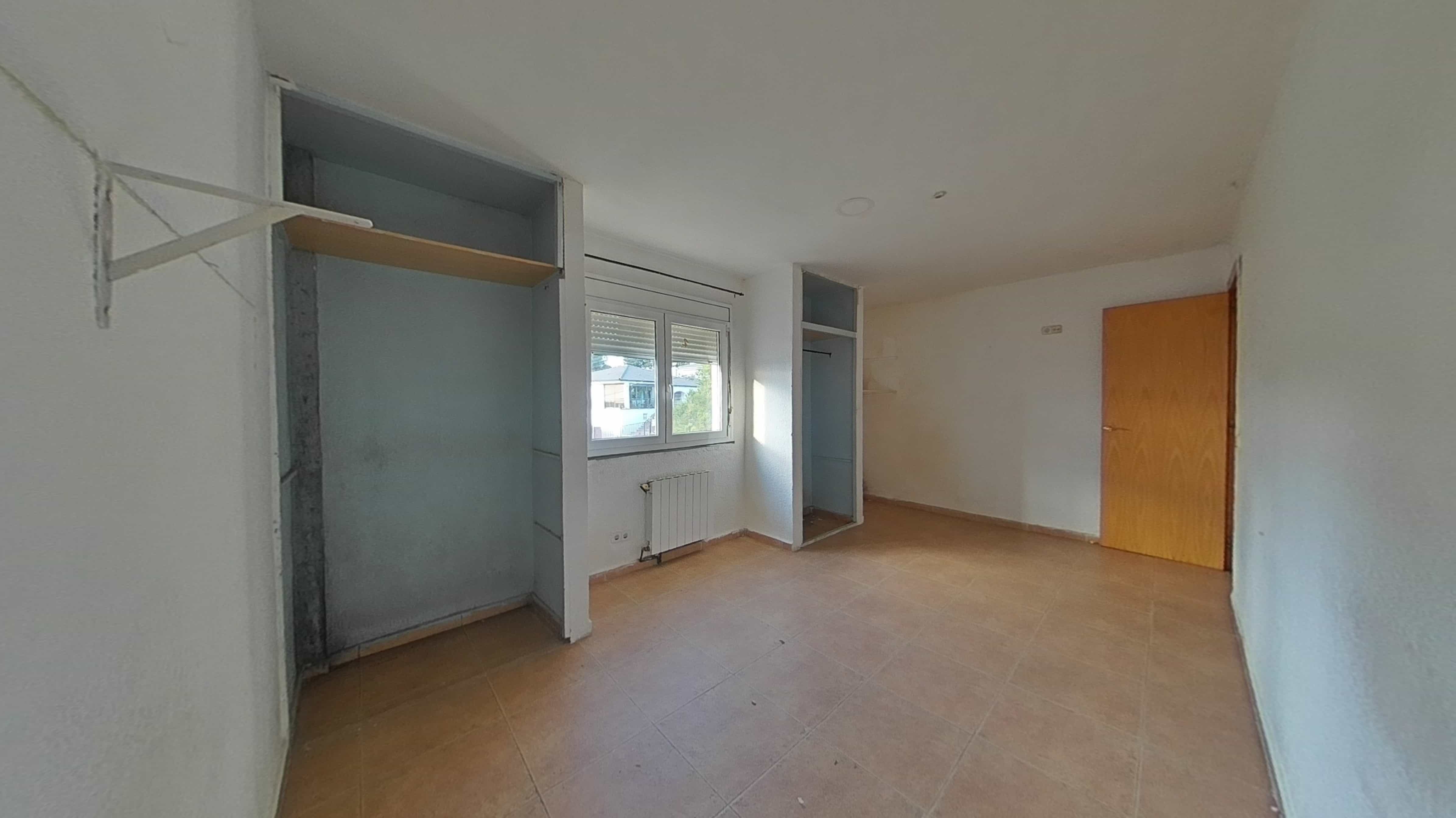 Chalet adosado en venta en calle Can Xicarro