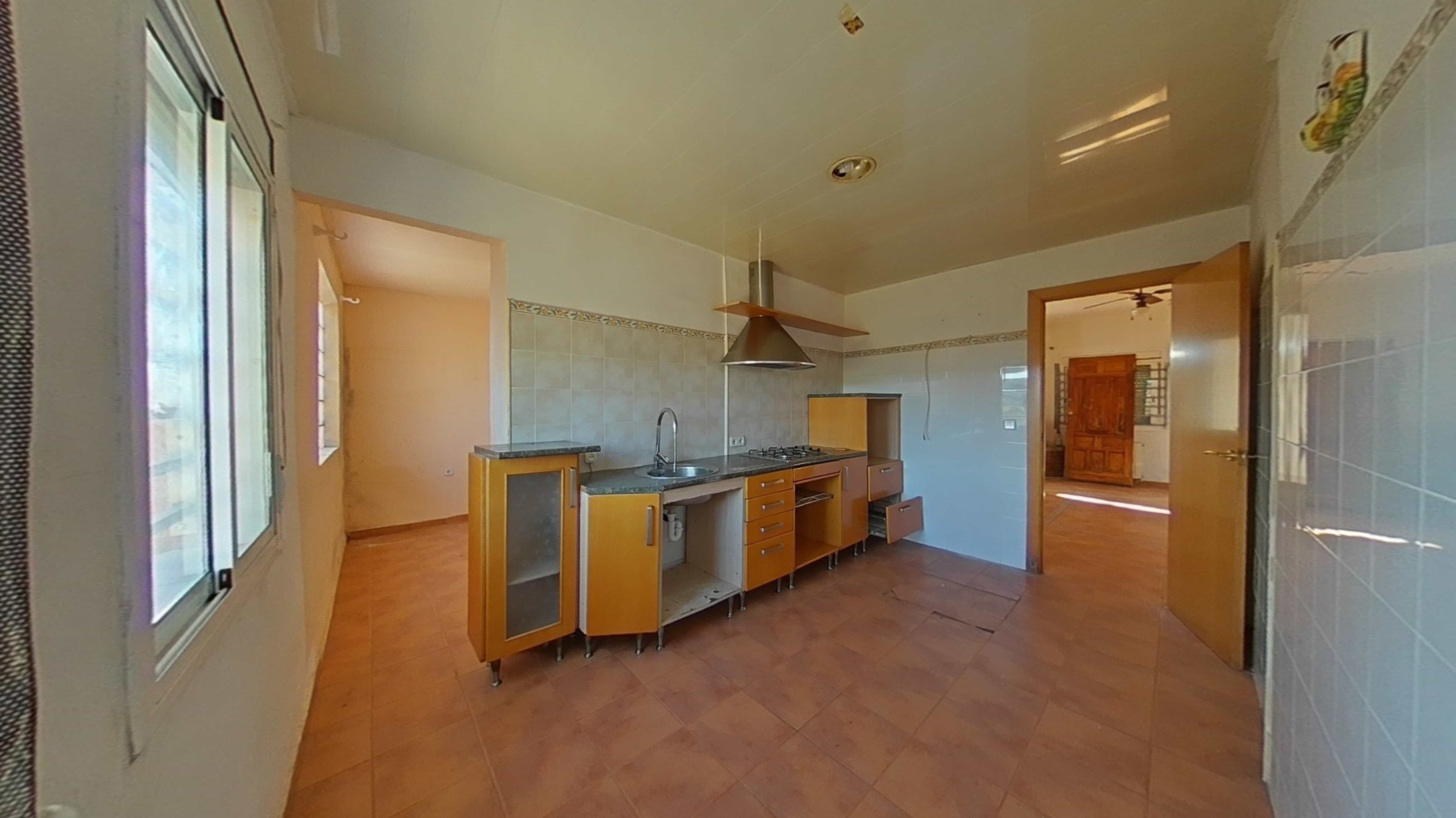 Chalet adosado en venta en calle Can Xicarro