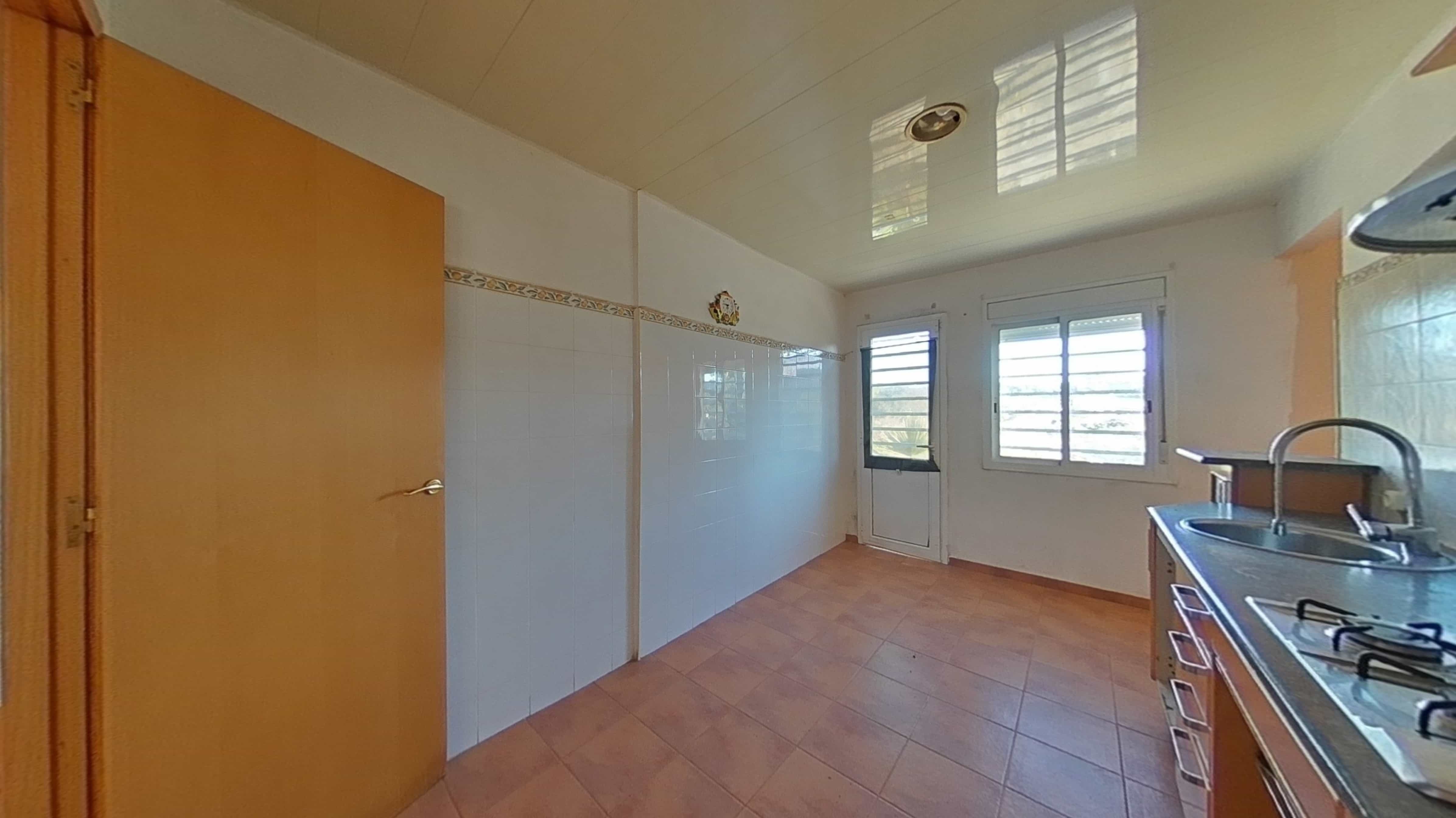 Chalet adosado en venta en calle Can Xicarro