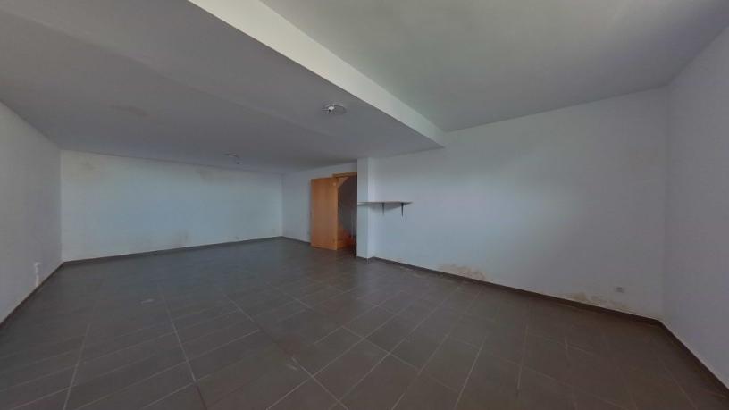 Chalet adosado en venta en calle Grecia