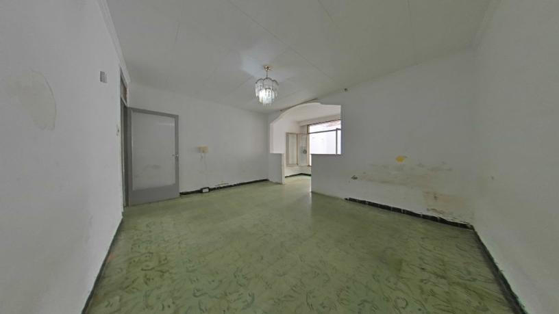 Chalet adosado en venta en calle Menorca