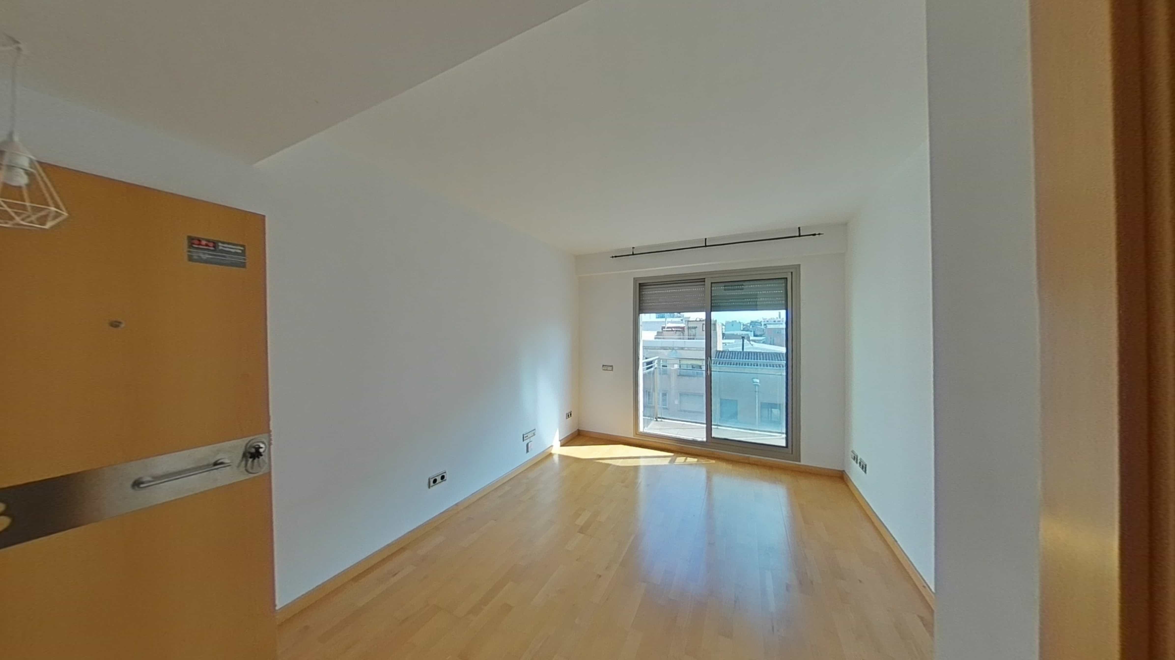 Piso en venta en calle Linne
