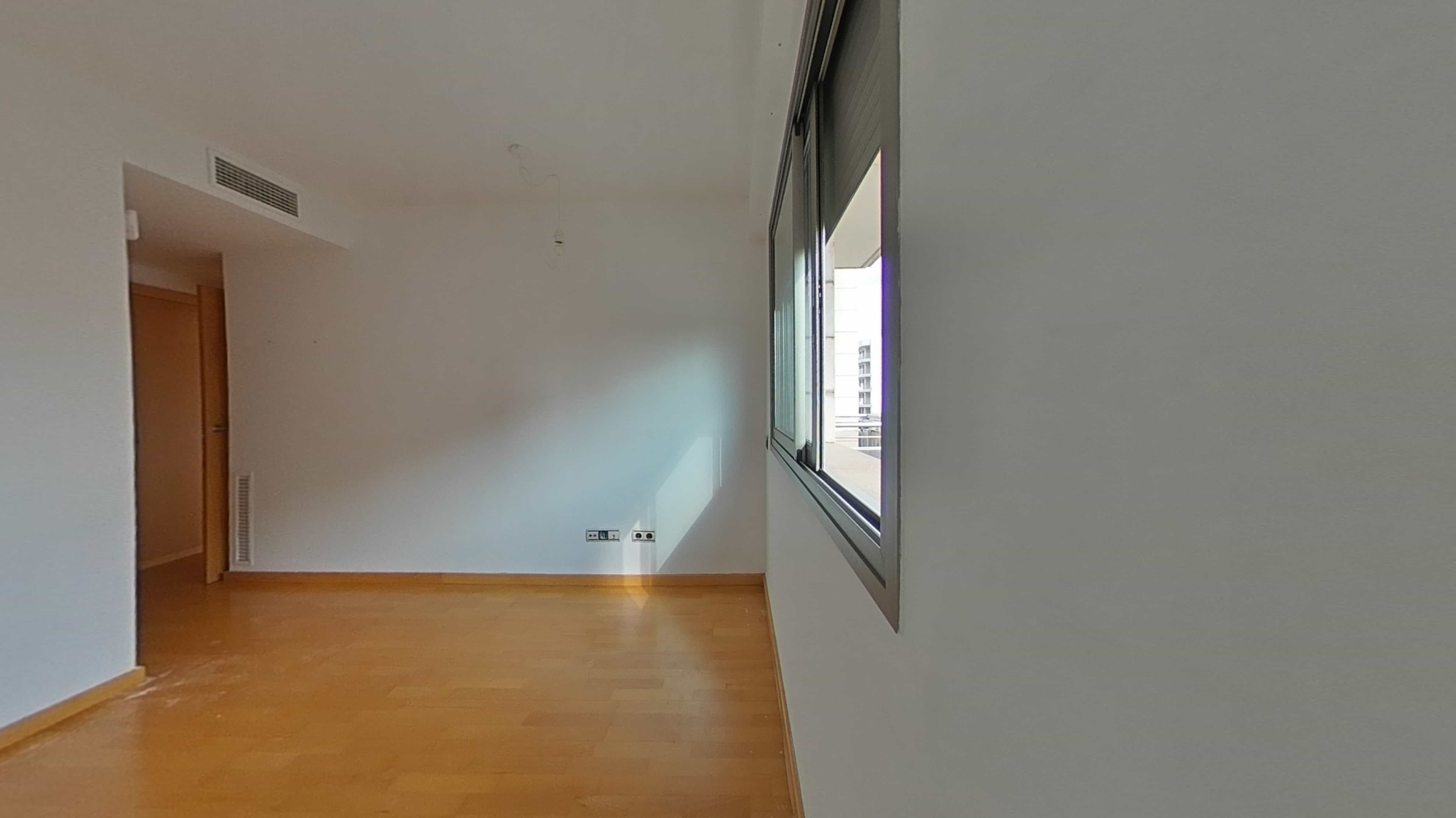 Piso en venta en calle Linne