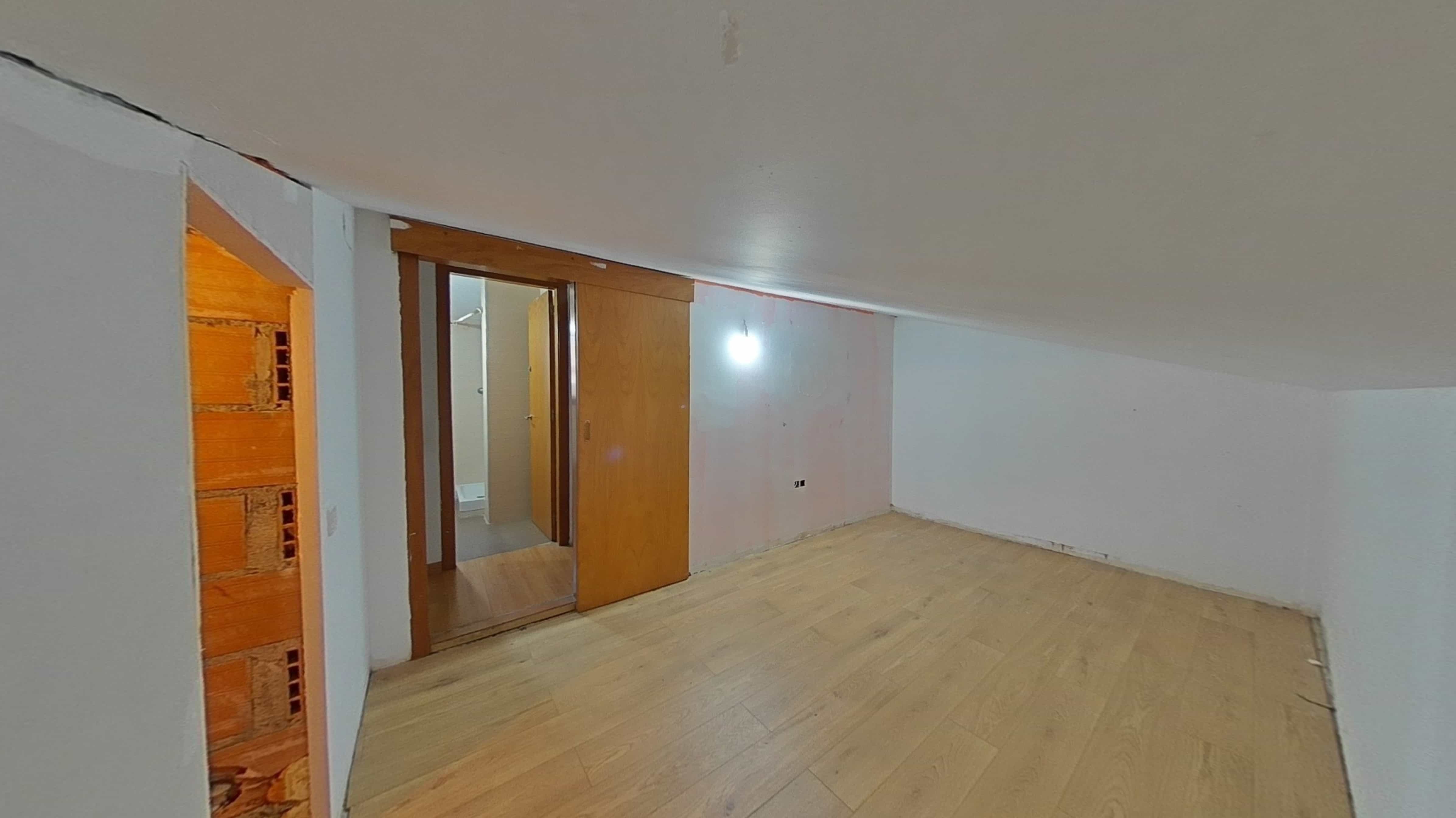 Flat for sale in calle Mao