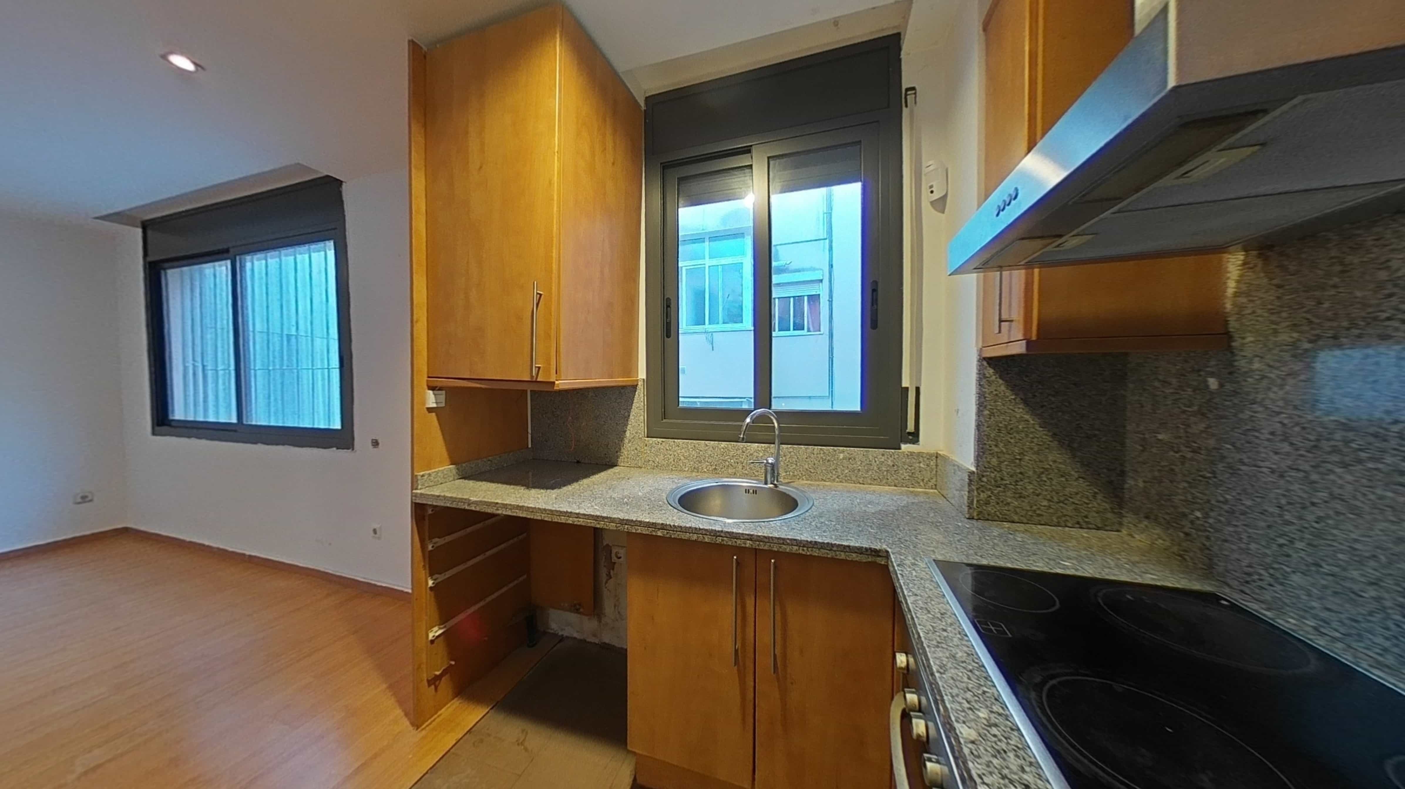 Flat for sale in calle Mao