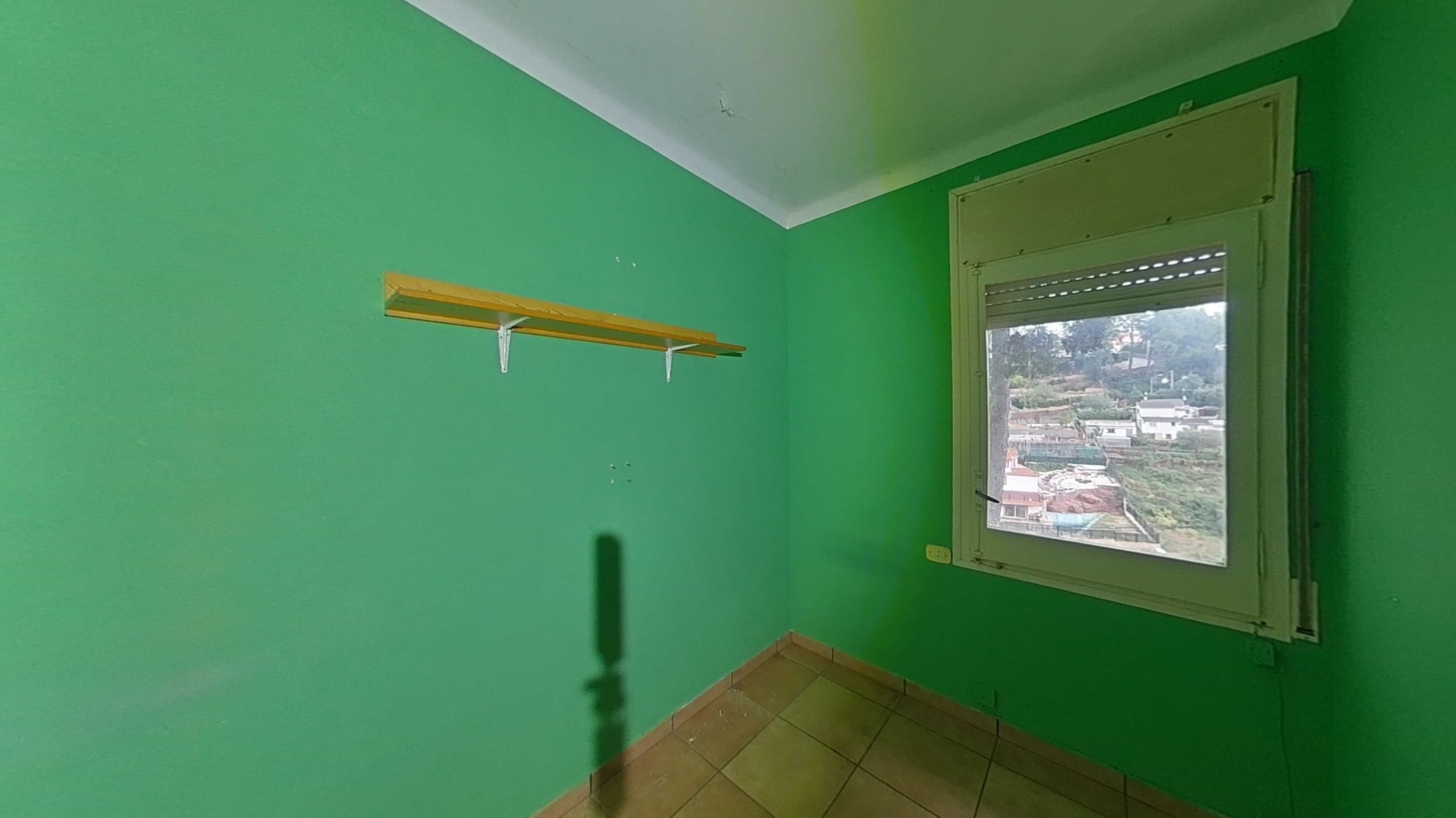 Chalet adosado en venta en calle Cinquanta Quatre