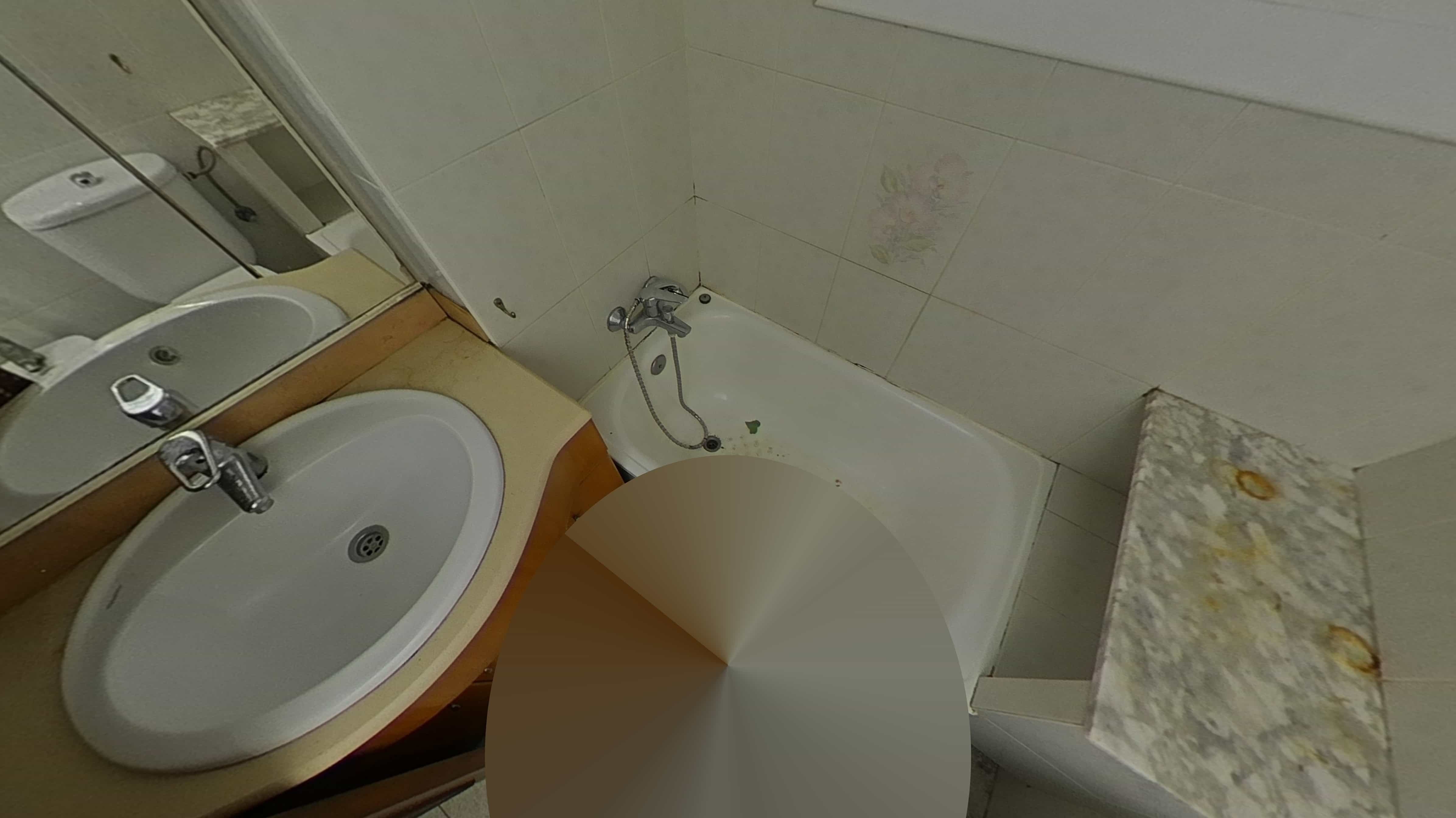 Chalet adosado en venta en calle Cinquanta Quatre
