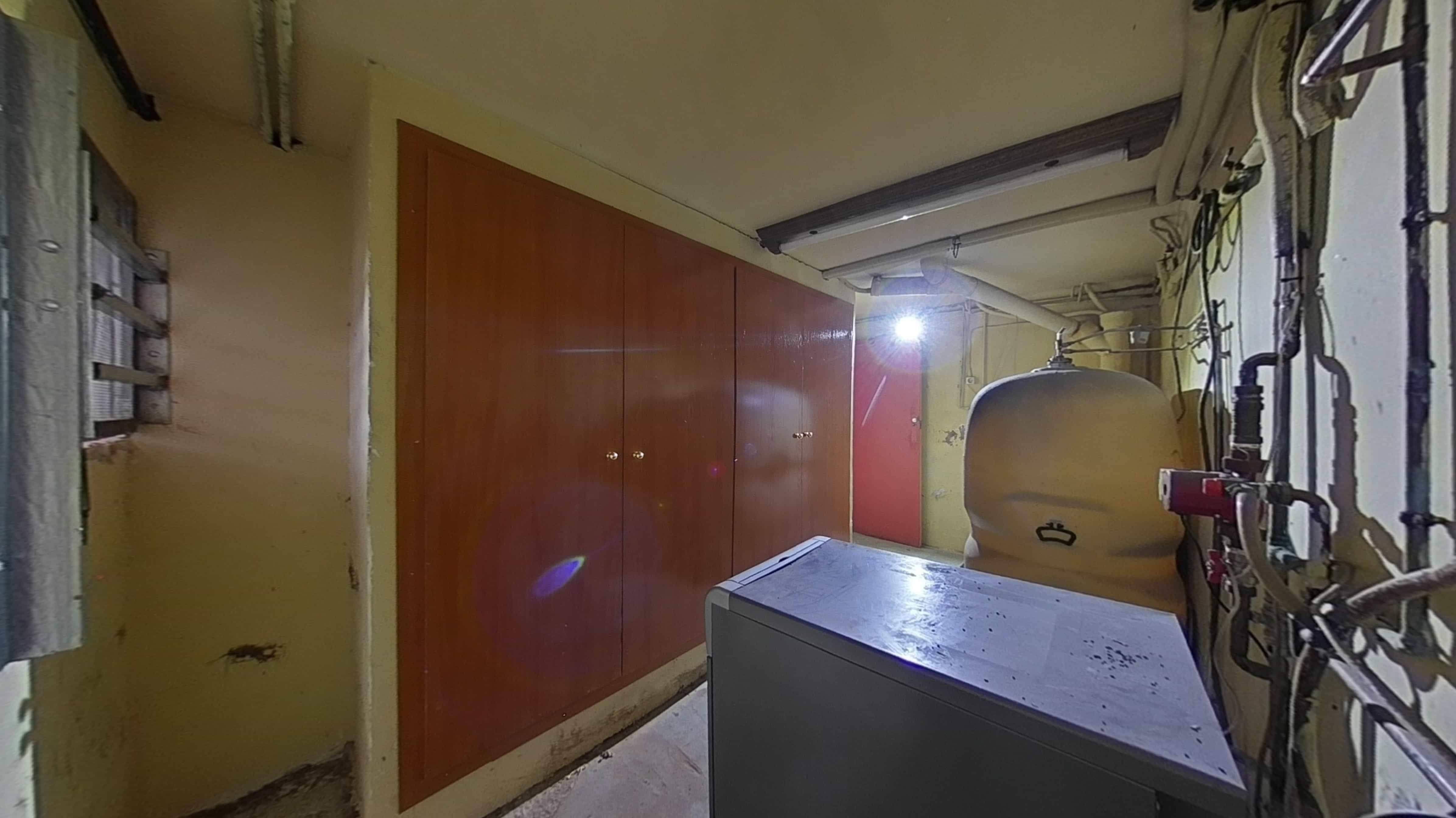 Chalet adosado en venta en calle Cinquanta Quatre