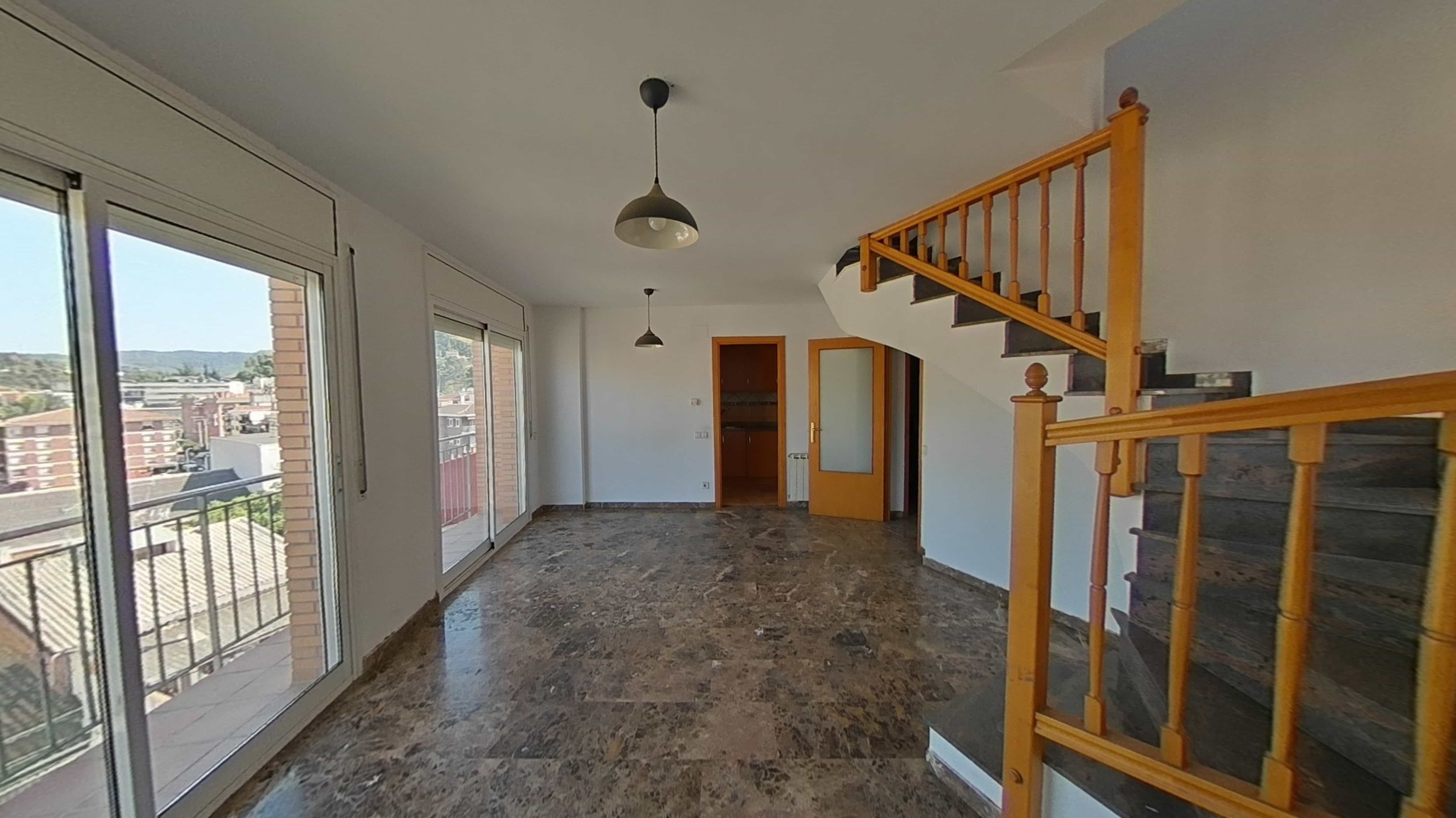 Piso en venta en calle Poeta Lopez Pico